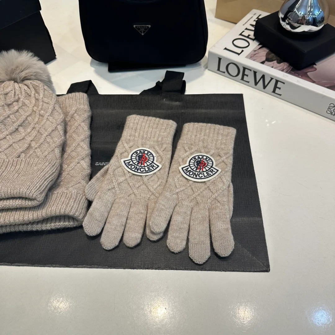 Головные Уборы Moncler 420577