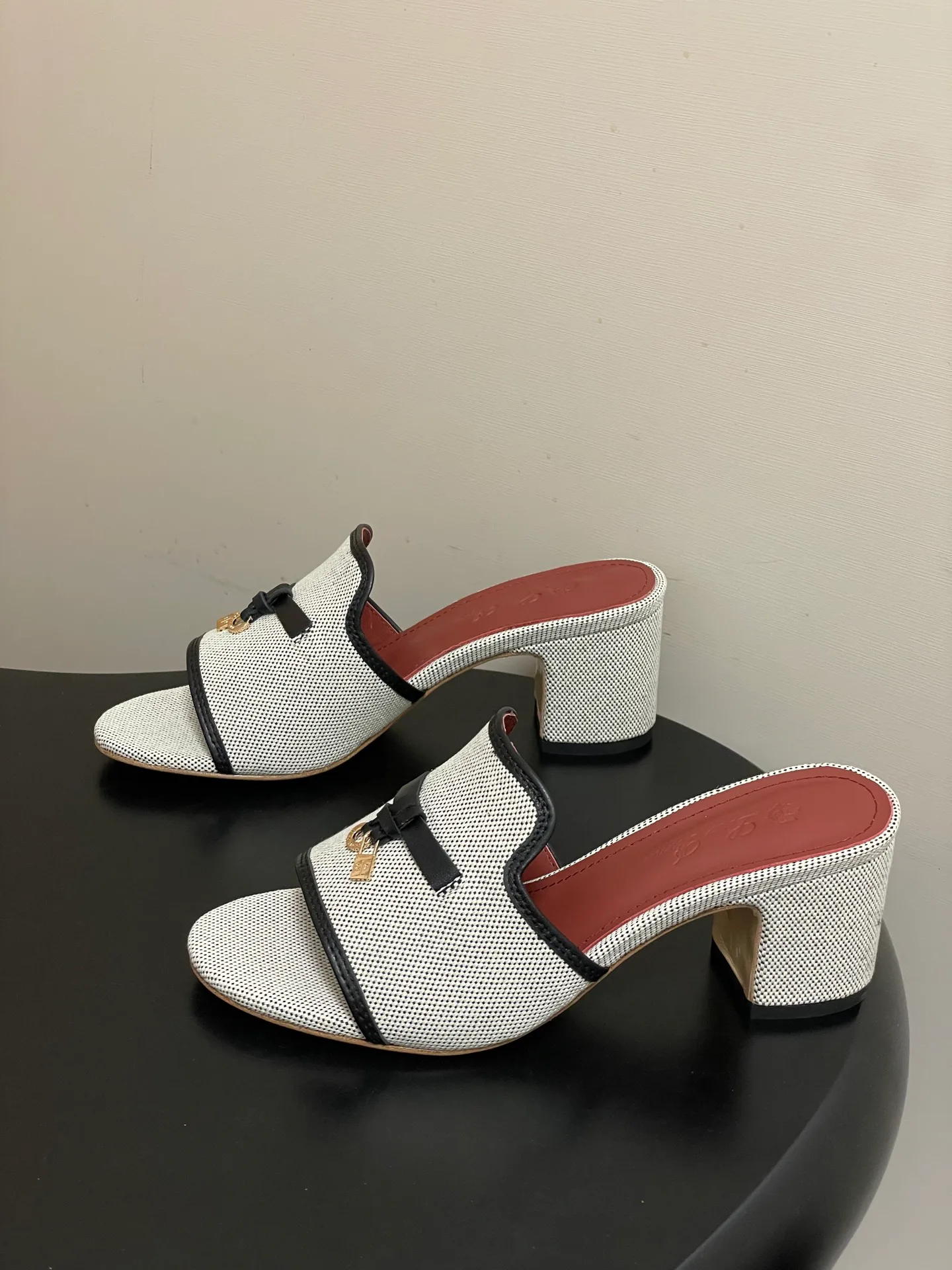 Сандалии Женские Loro Piana 11897574