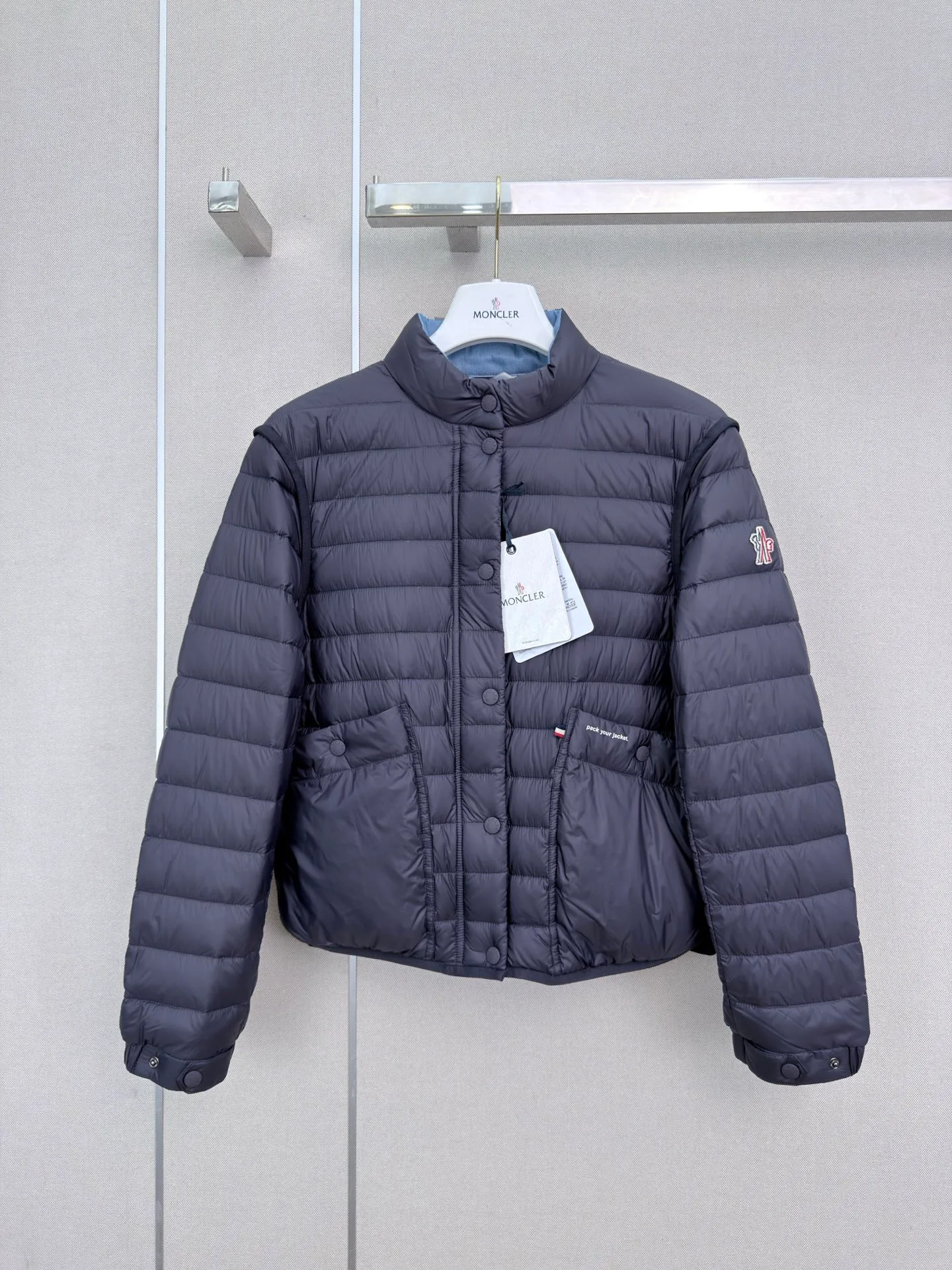 Куртки И Пуховики Женские Moncler 17919452