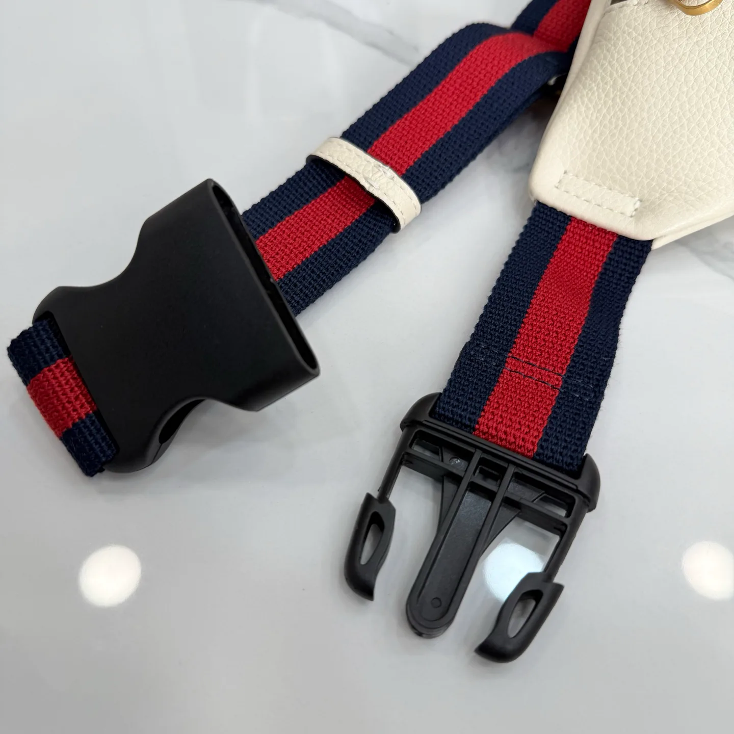 Поясные Сумки Женские Gucci 11704056