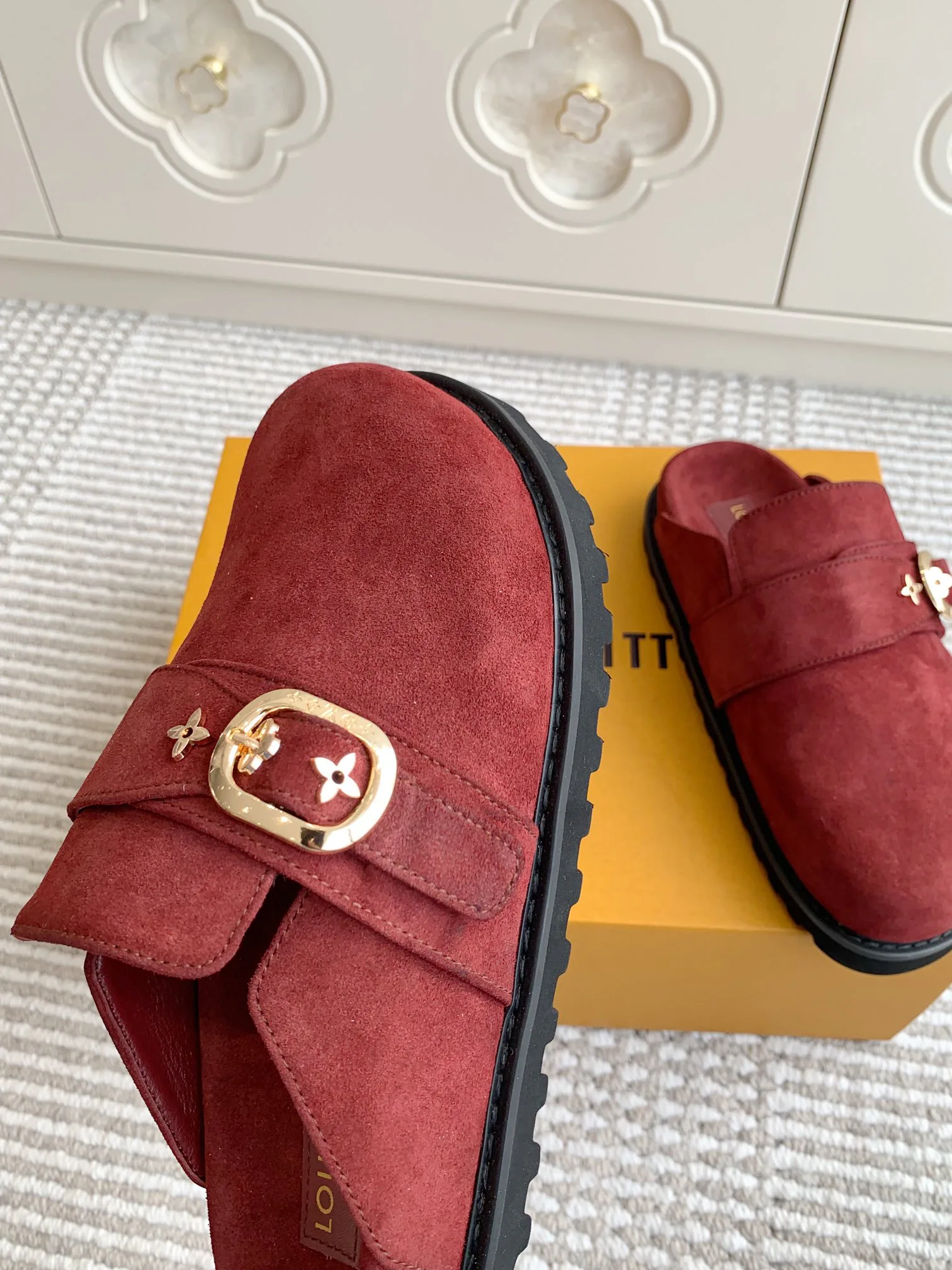 Мюли И Сабо Женские Louis Vuitton 21068