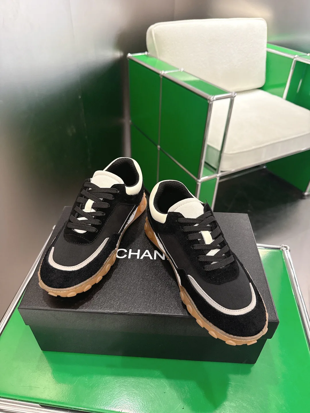 Кроссовки Женские Chanel 13152701