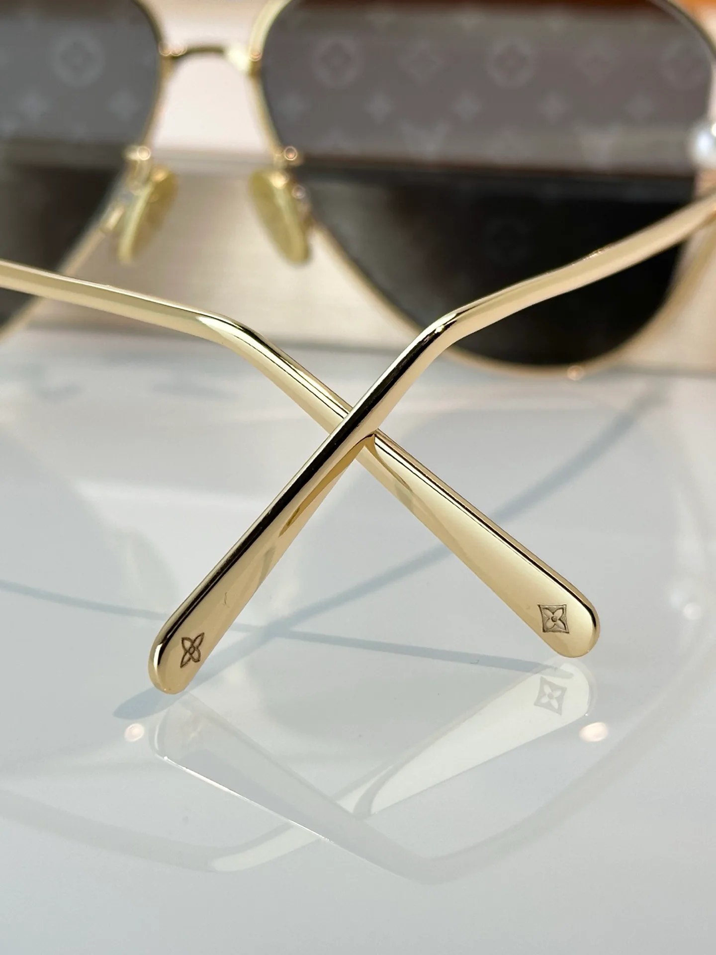 Очки Louis Vuitton 13541325