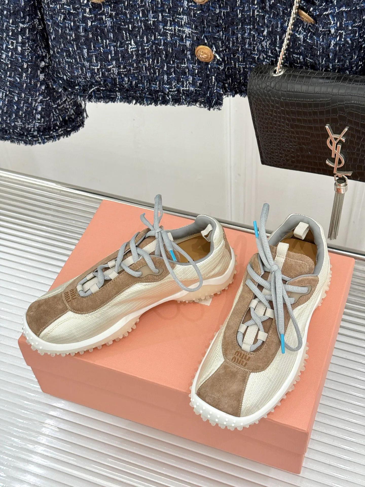 Кроссовки Женские Miu Miu 17597000