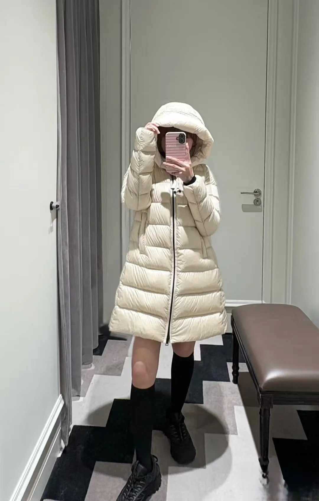 Куртки И Пуховики Женские Moncler 18048036