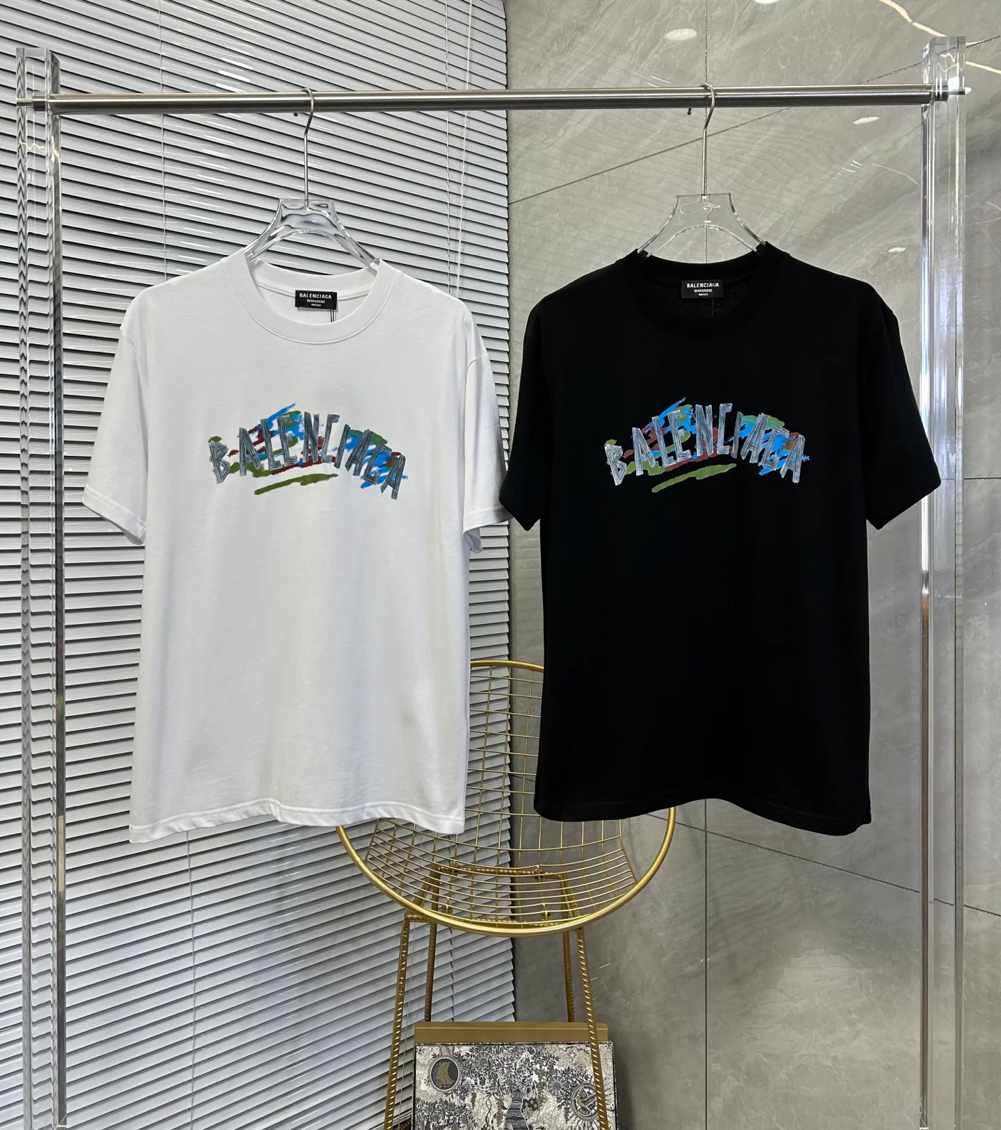 Футболки Женские Balenciaga