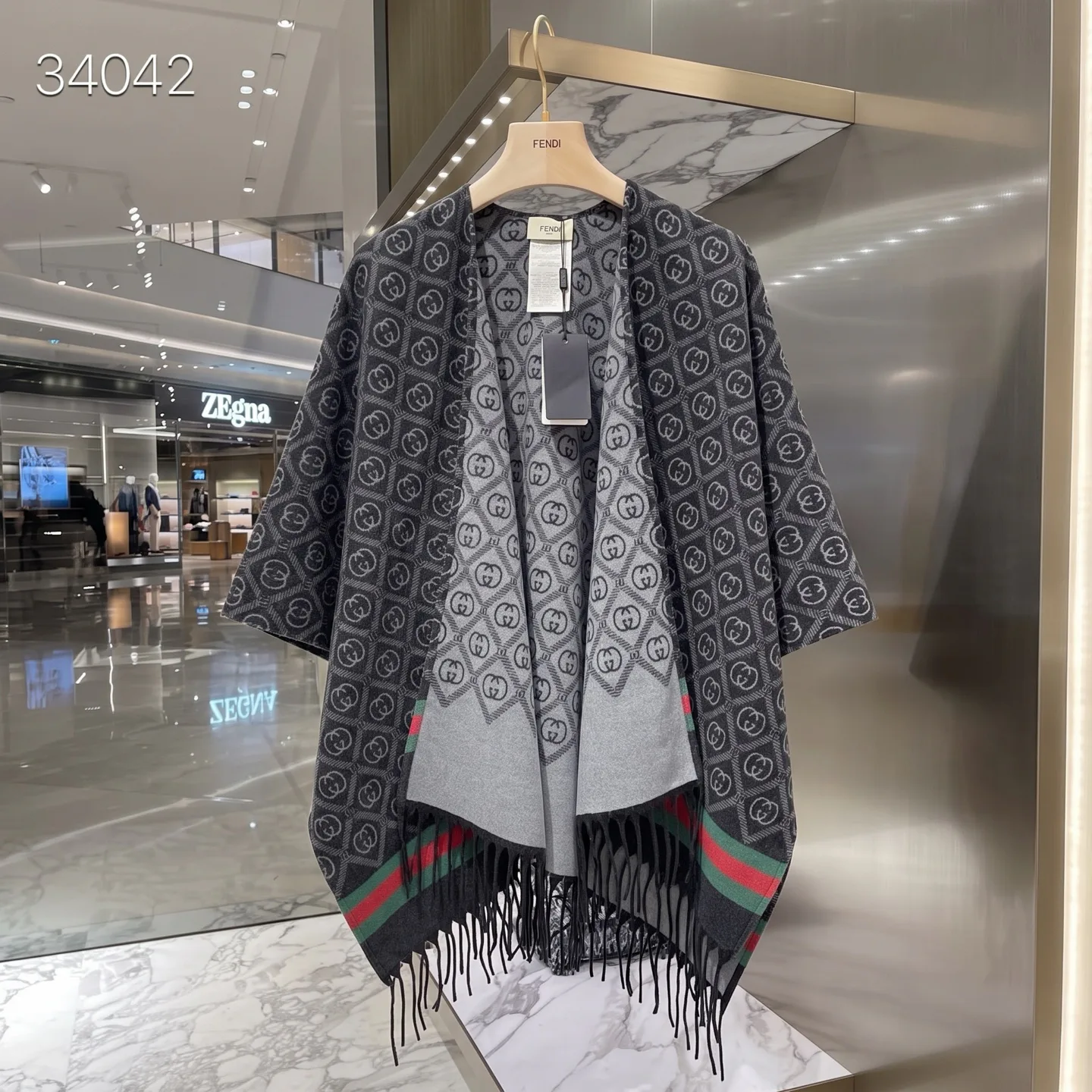 Пальто Женские Gucci 18763811