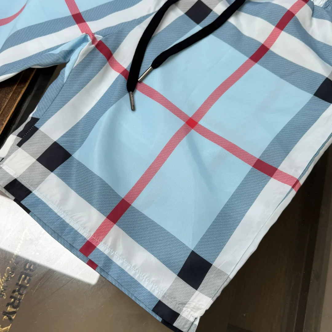 Шорты Мужские Burberry 11667997