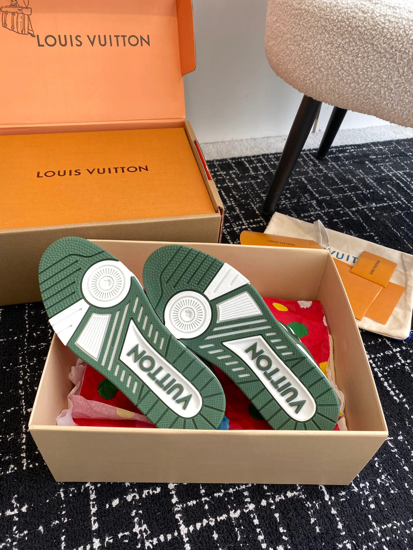 Кроссовки Женские Louis Vuitton 5790900