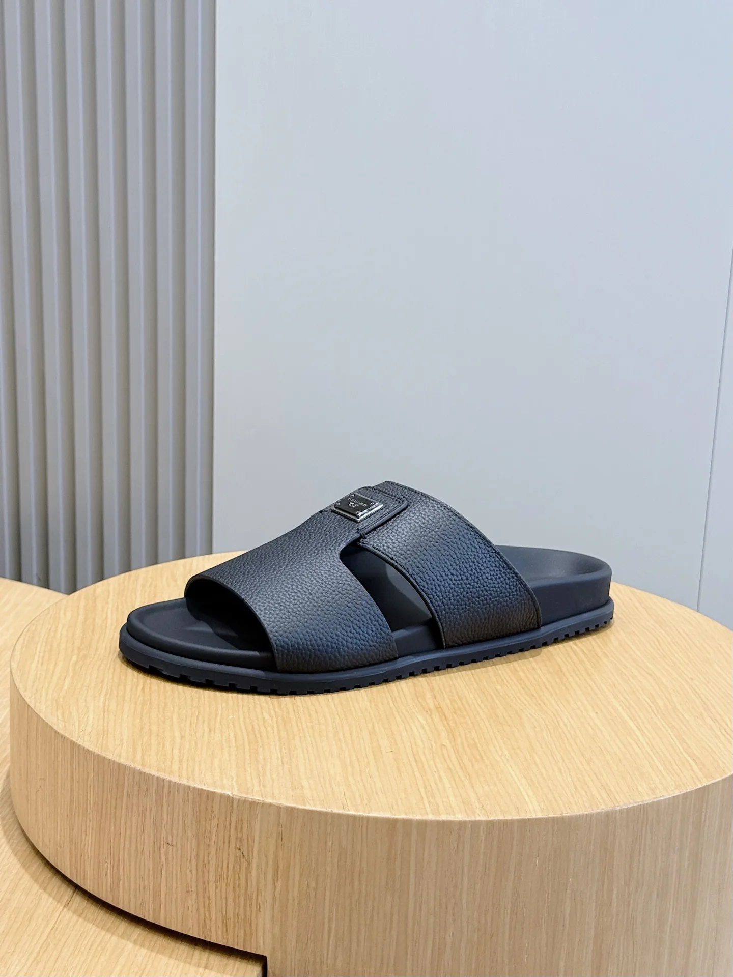 Шлепанцы Мужские Dolce & Gabbana 11683105