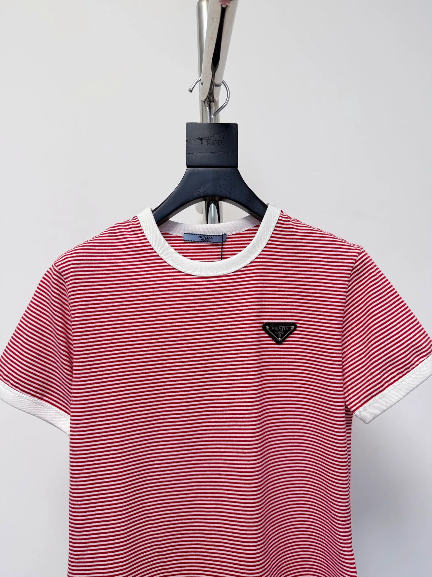 Футболки Женские Prada 11546587