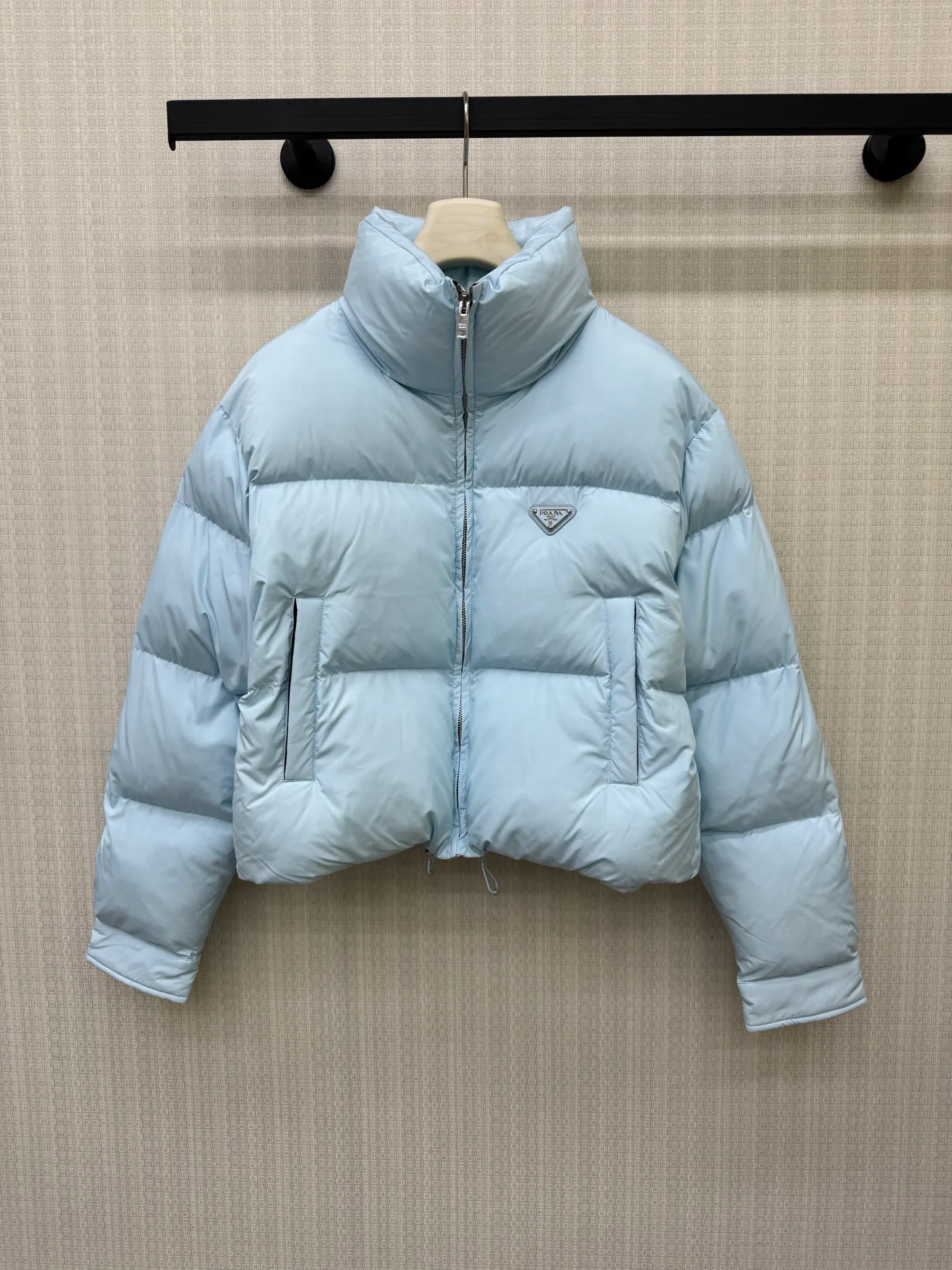 Куртки И Пуховики Женские Prada 18108032