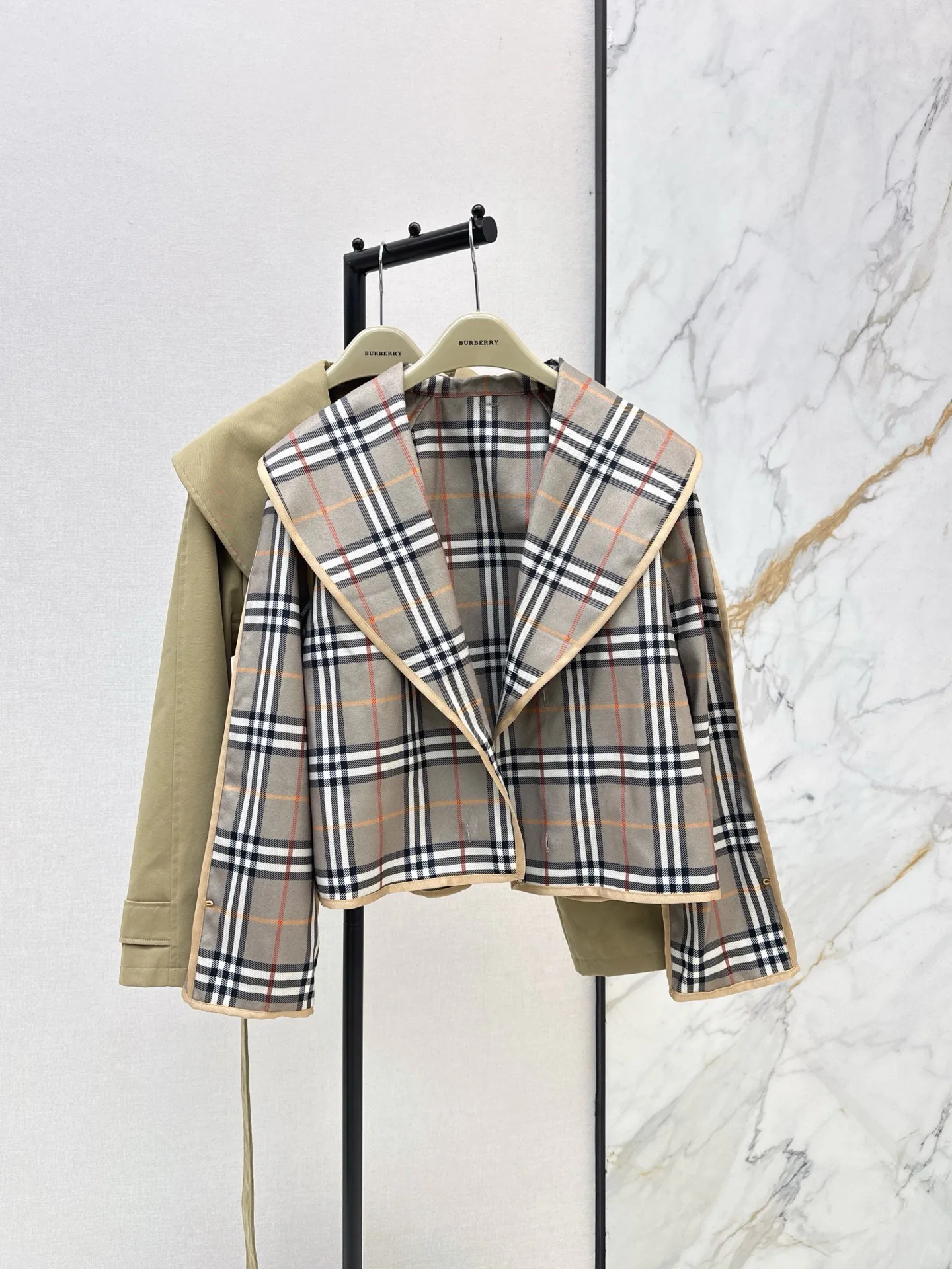 Тренчи Женские Burberry 17988286