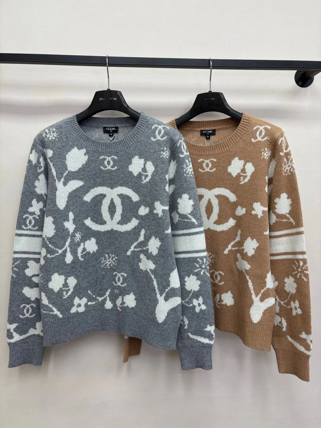 Джемперы И Свитеры Женские Chanel 17696372