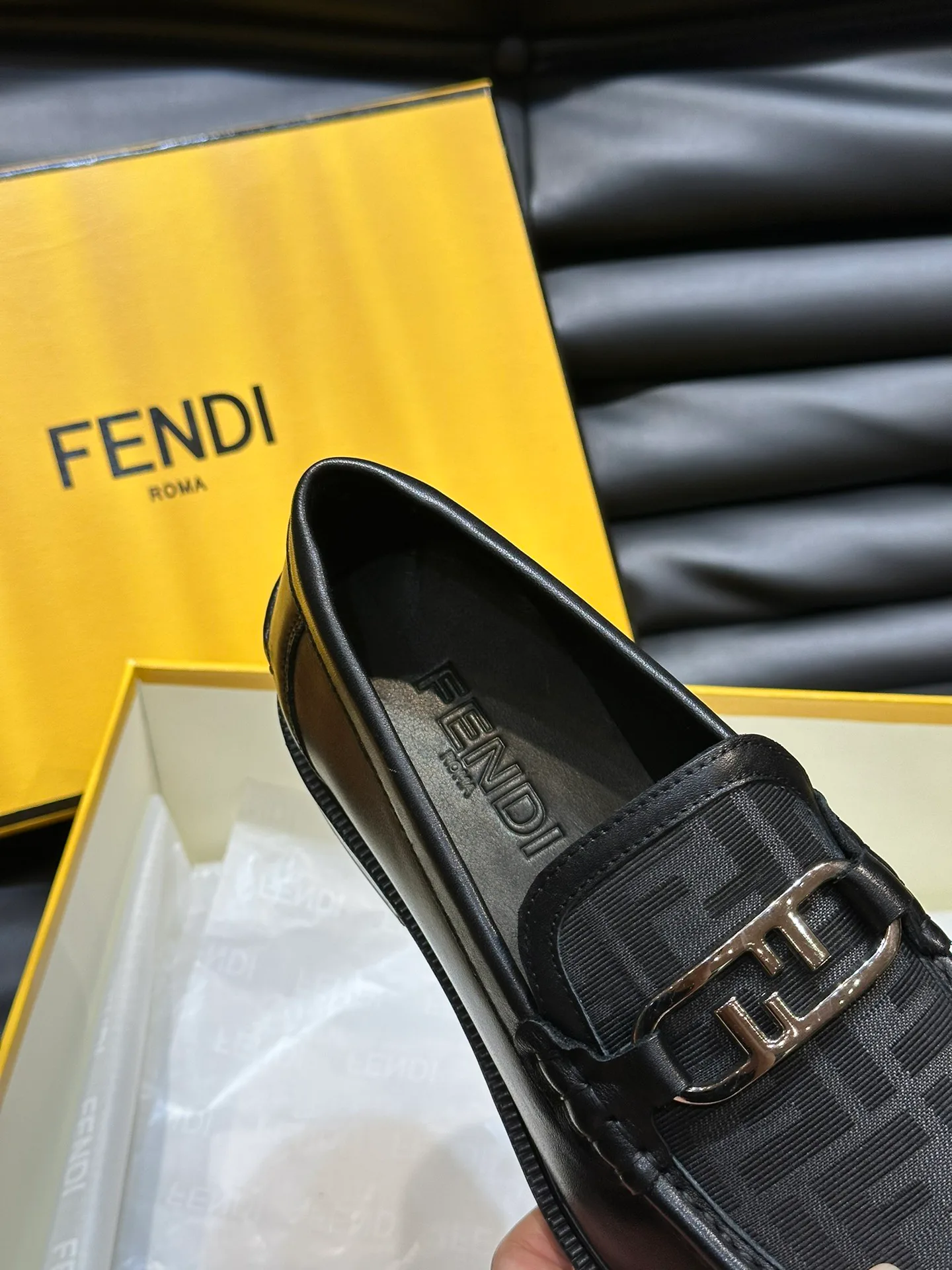 Лоферы И Туфли Мужские Fendi 10736378