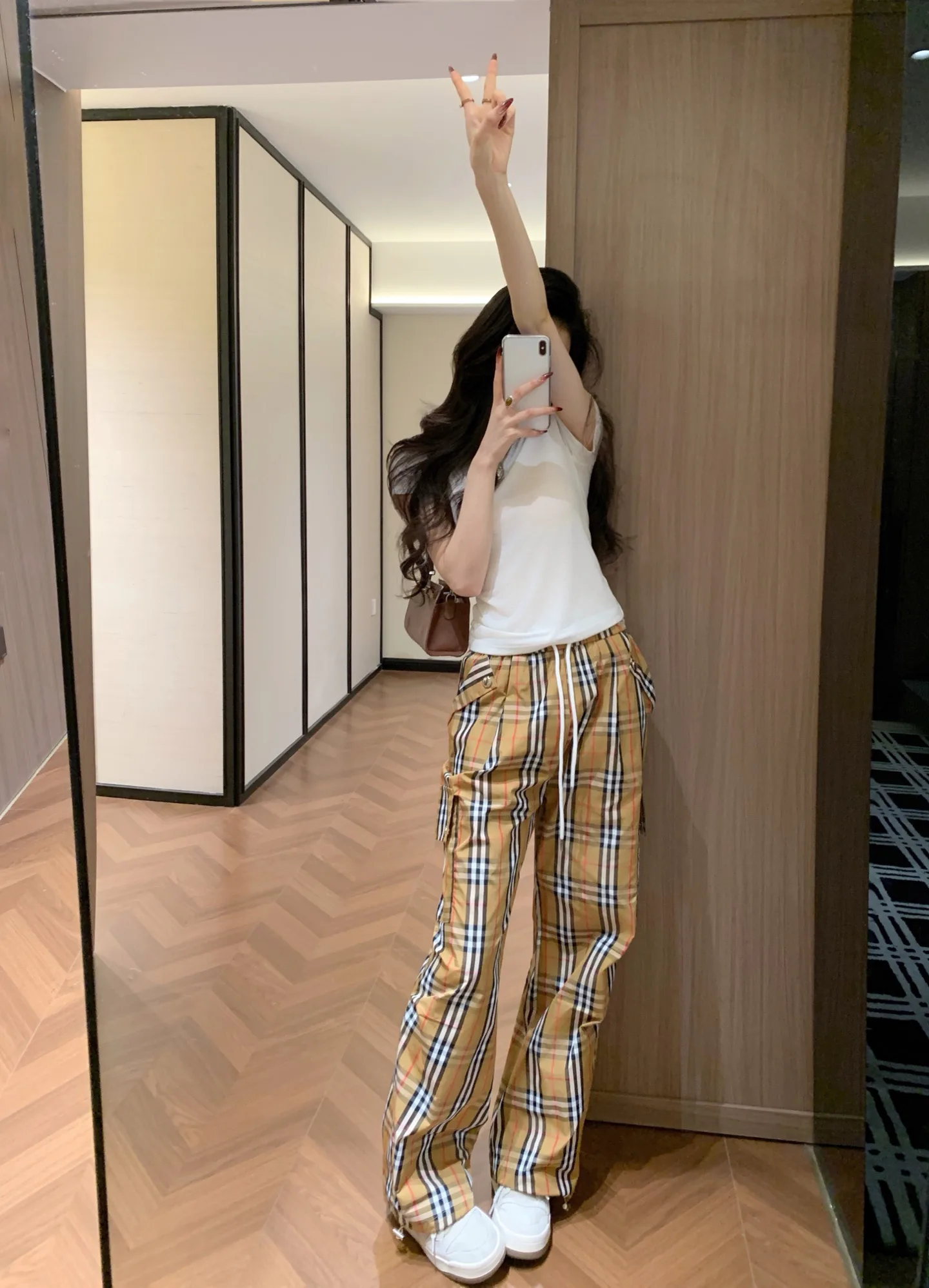 Брюки Женские Burberry 9627803