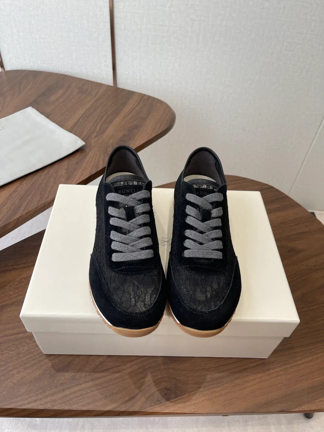 Кроссовки Женские Brunello Cucinelli 11843519