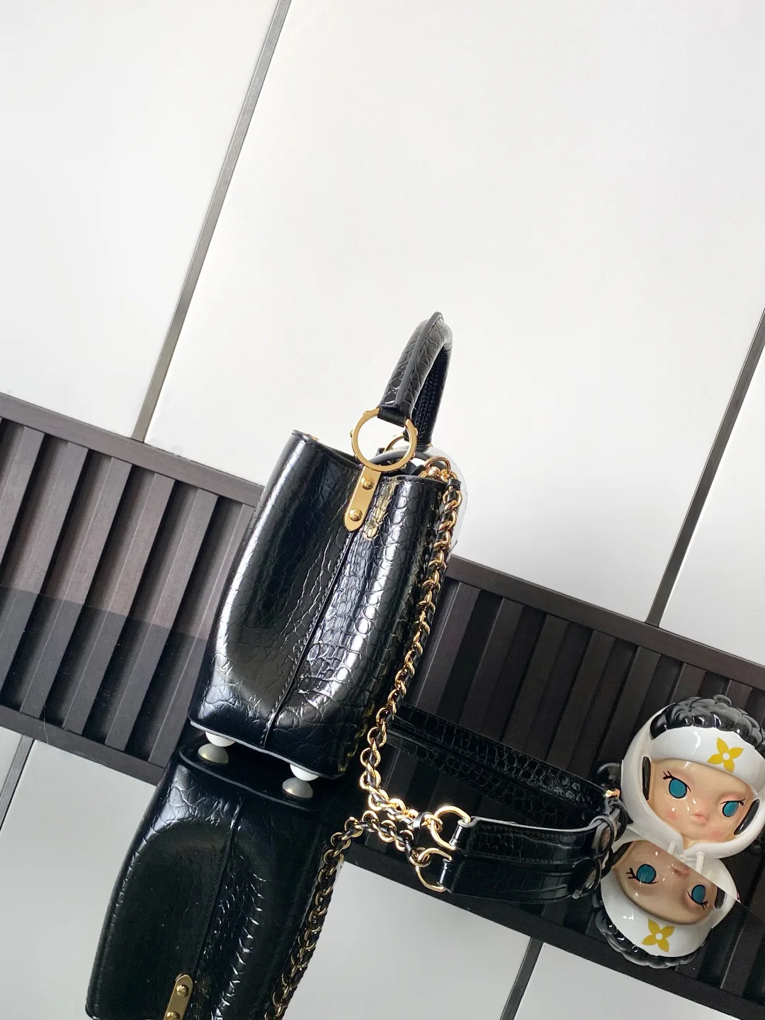 Классические Сумки Женские Louis Vuitton 18019351