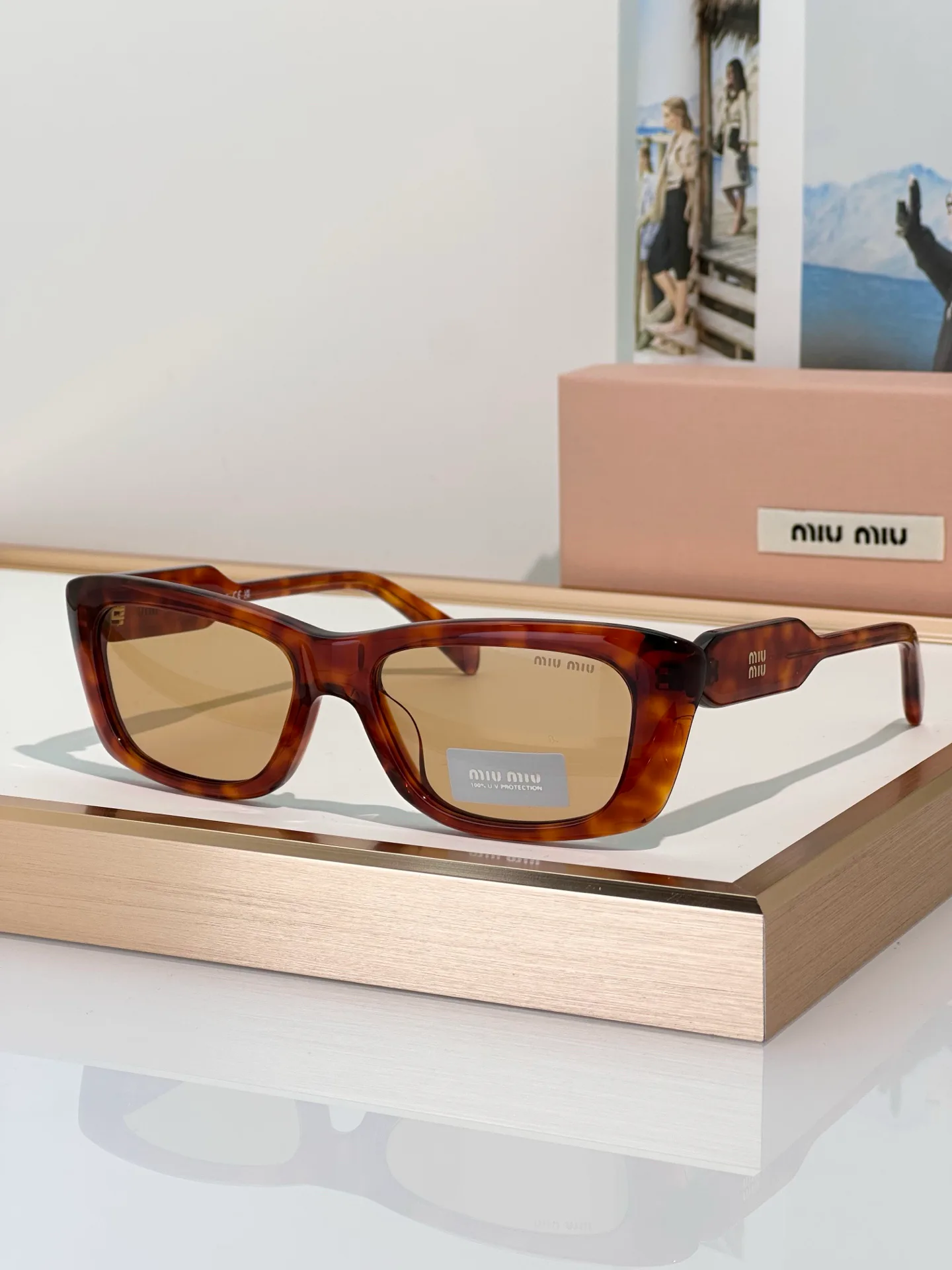 Очки Miu Miu 12959359