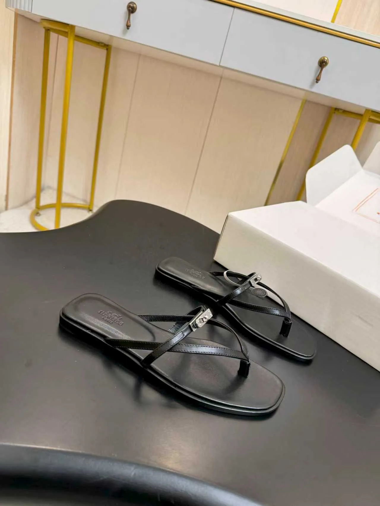 Шлепанцы Женские Hermes 694310