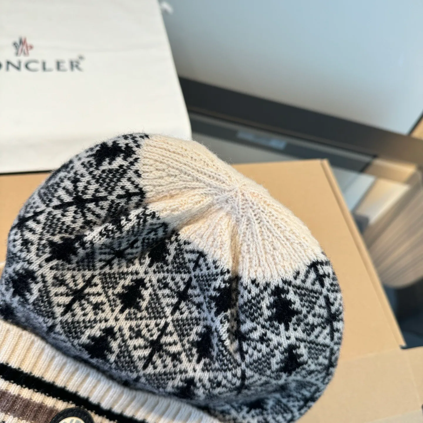 Головные Уборы Moncler 720234