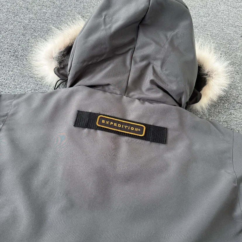 Куртки И Пуховики Женские Canada Goose 18722846