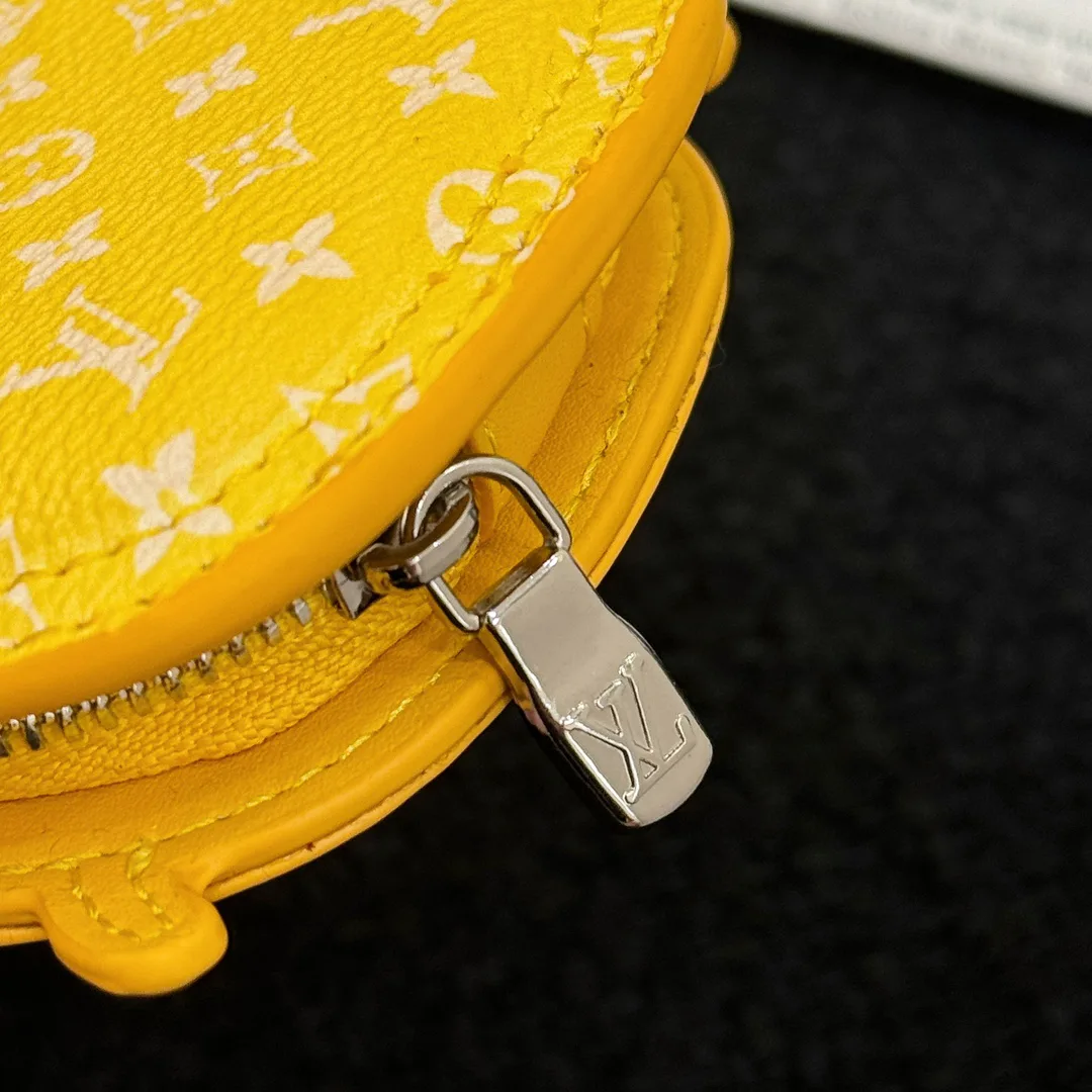 Ключницы Louis Vuitton 18592