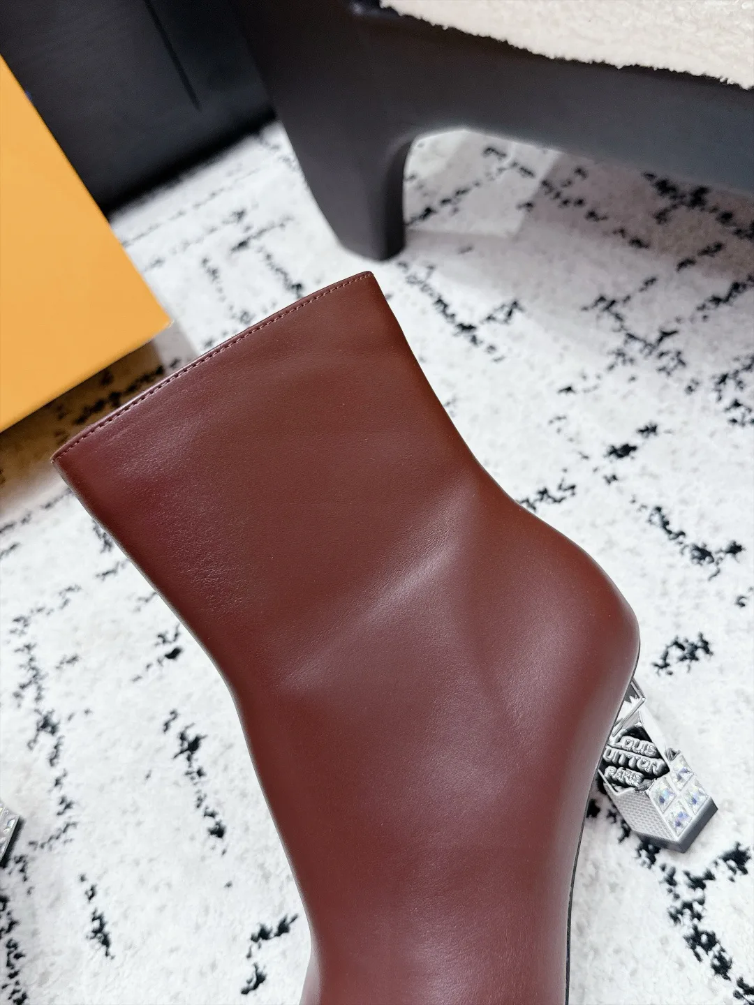 Ботильоны Женские Louis Vuitton 18454419