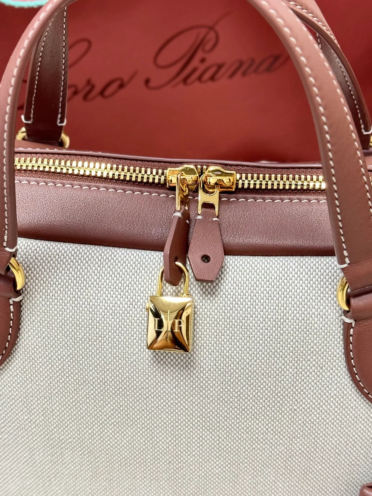 Классические Сумки Женские Loro Piana 11472681