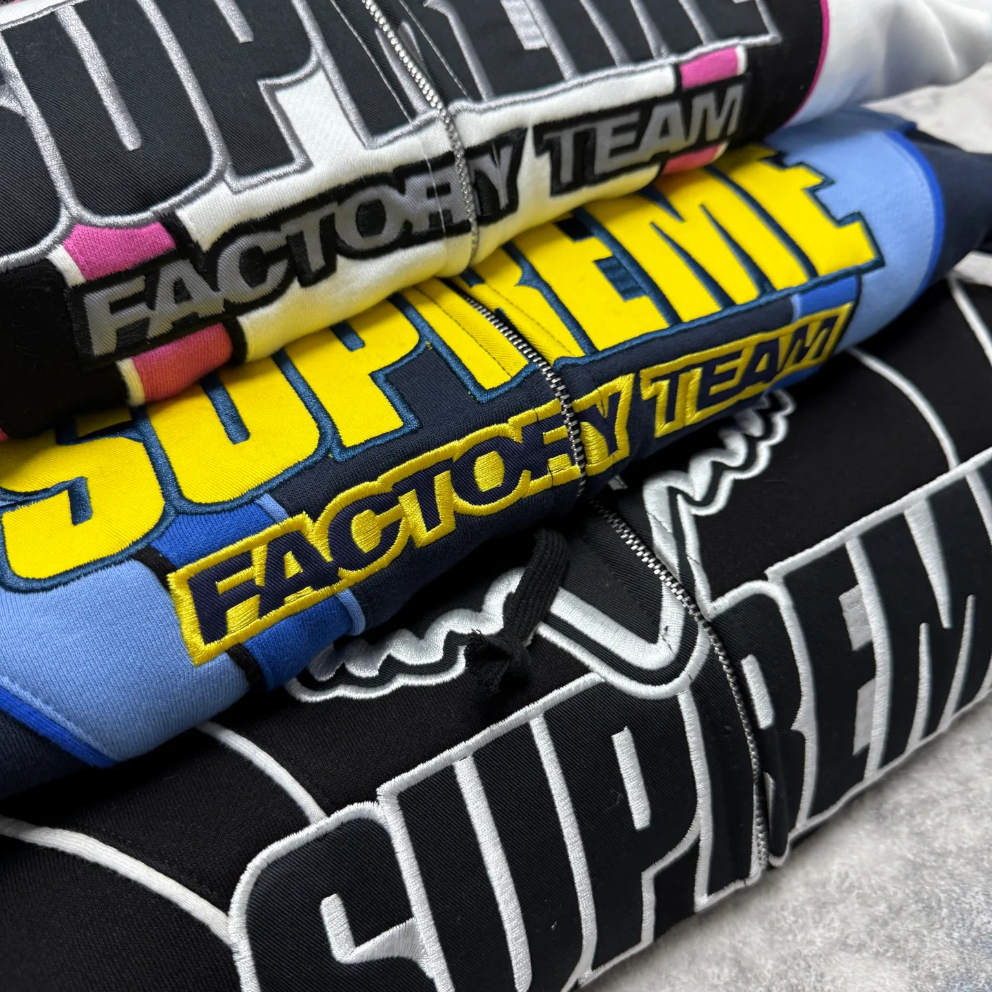 Свитшоты И Худи Женские Supreme 5379243