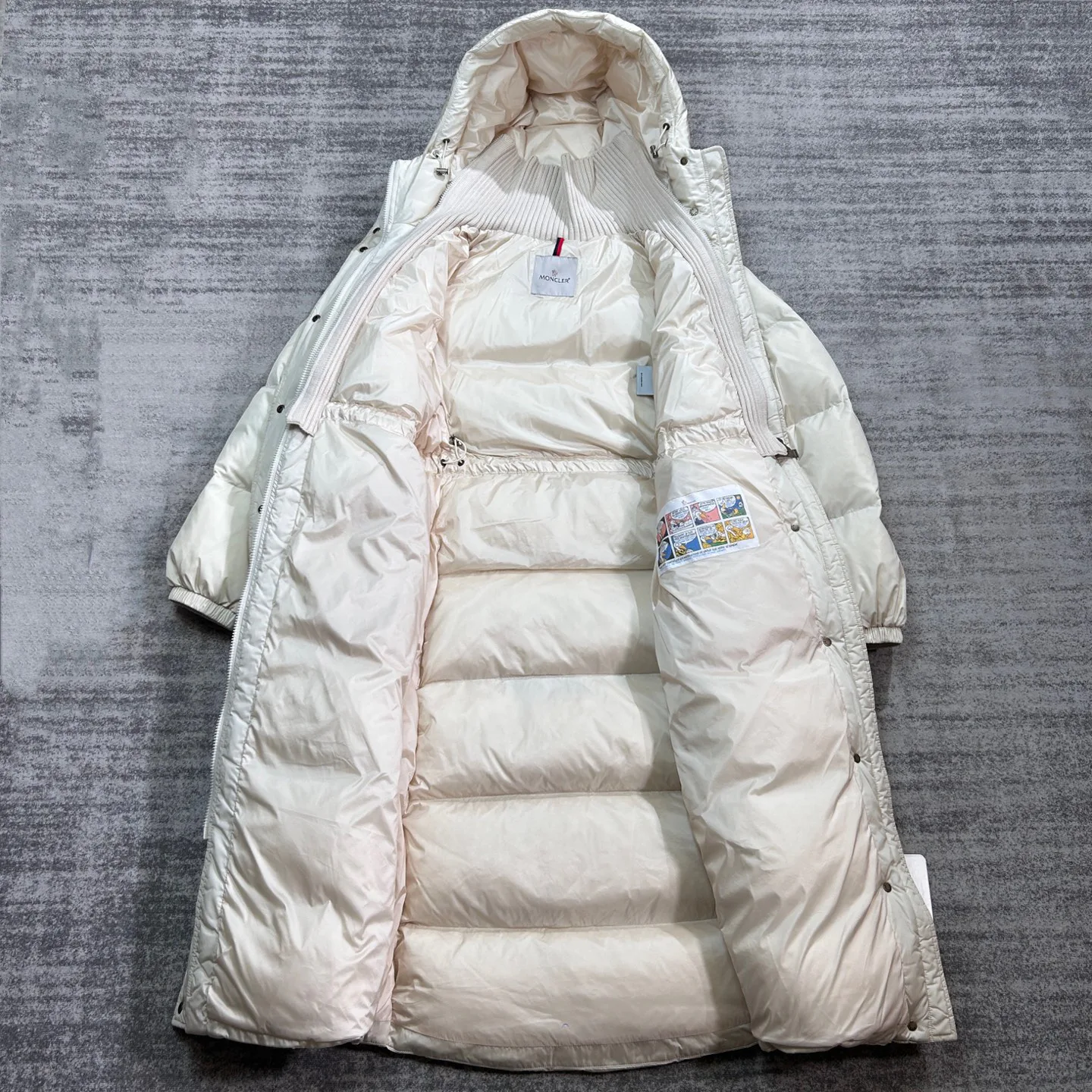 Куртки И Пуховики Женские Moncler 19075609