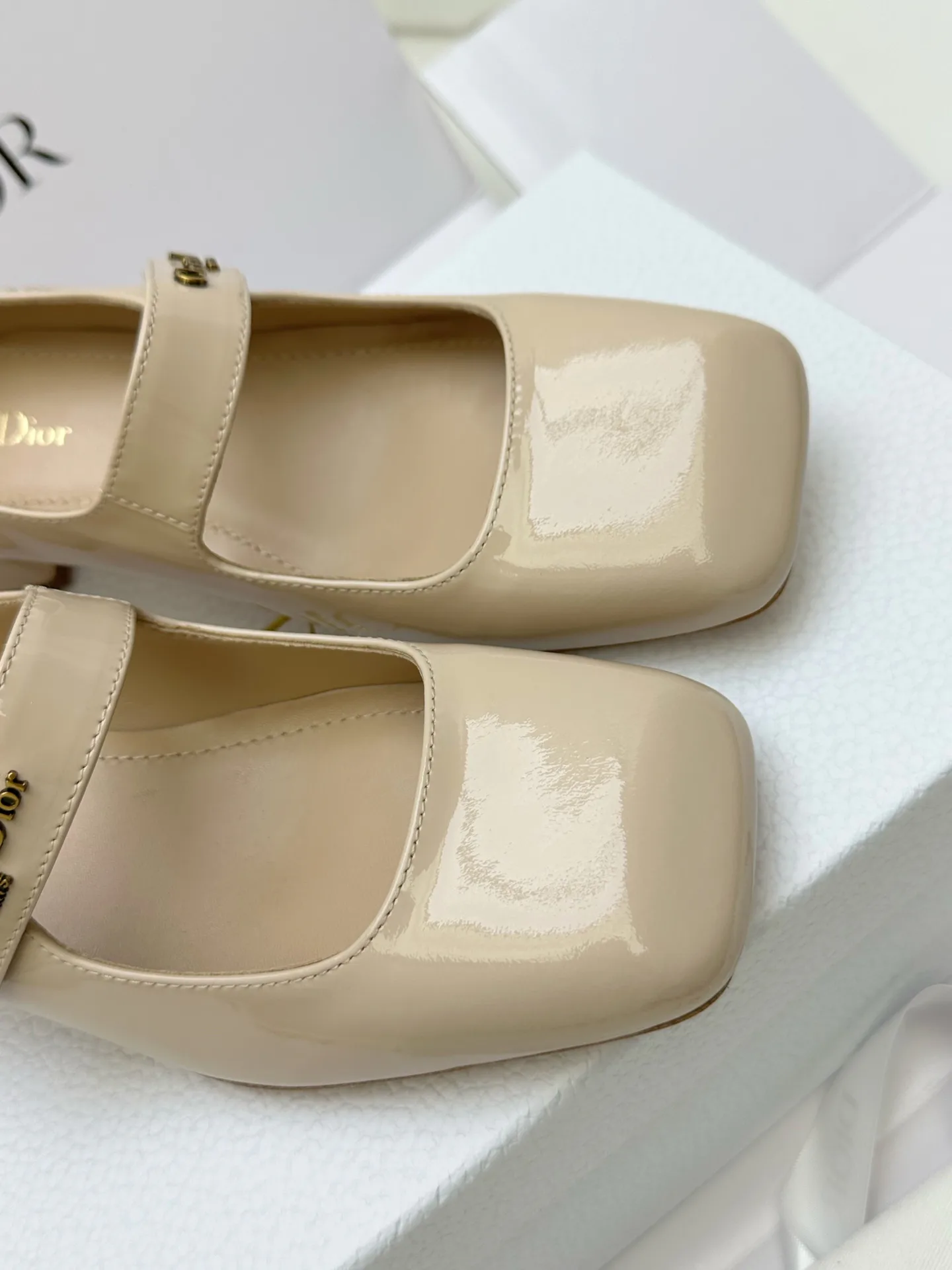 Туфли Женские Christian Dior 18702834