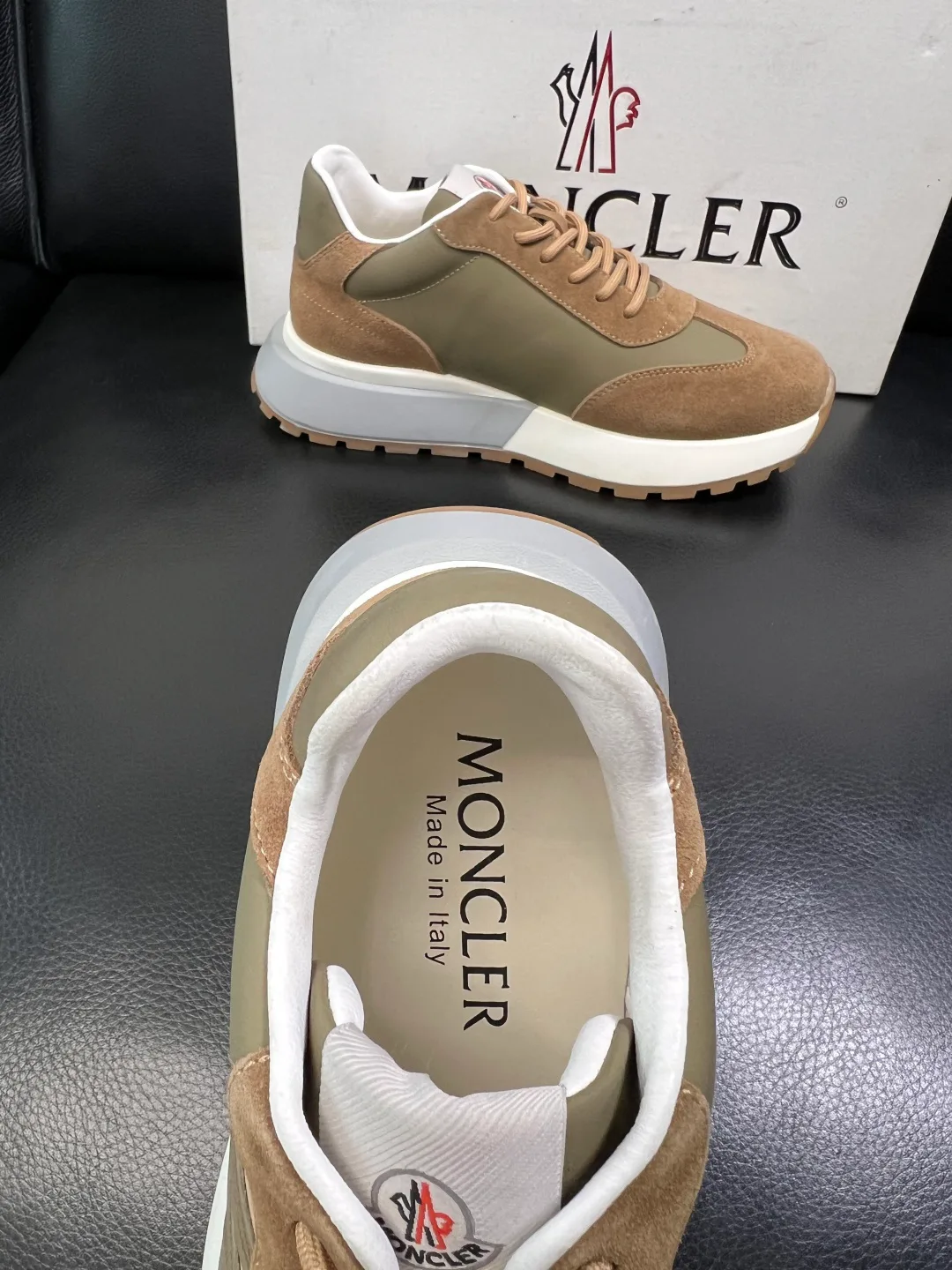 Кроссовки Женские Moncler 420229