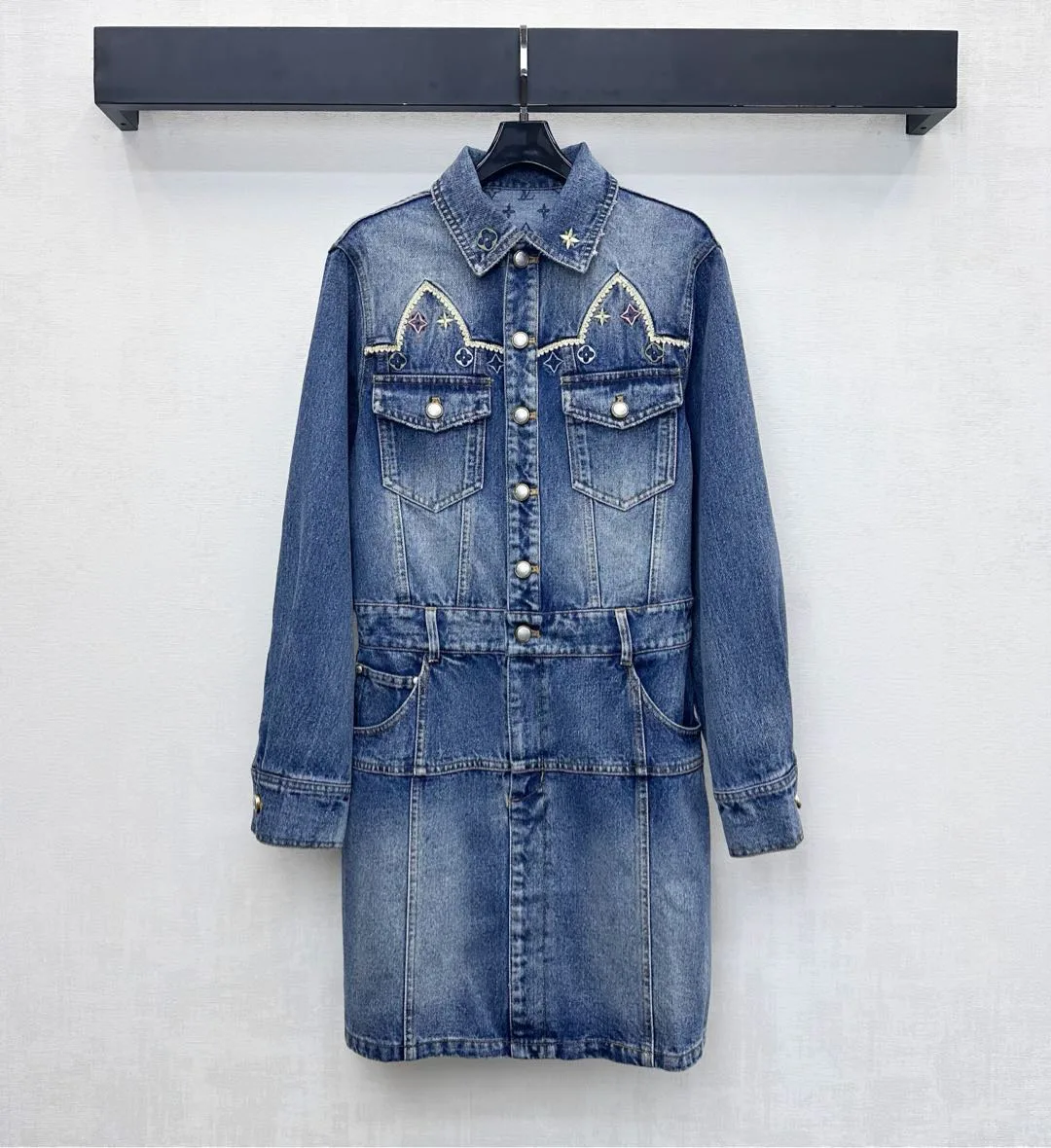 Платья Женские Louis Vuitton 10533360