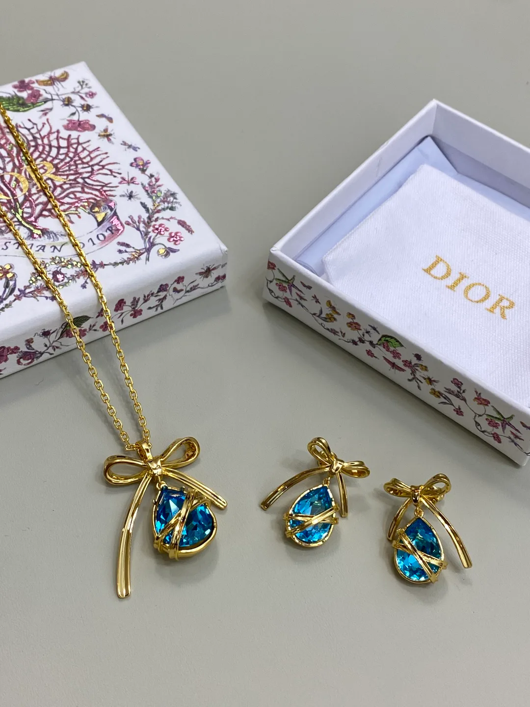 Бижутерия Christian Dior 18656347