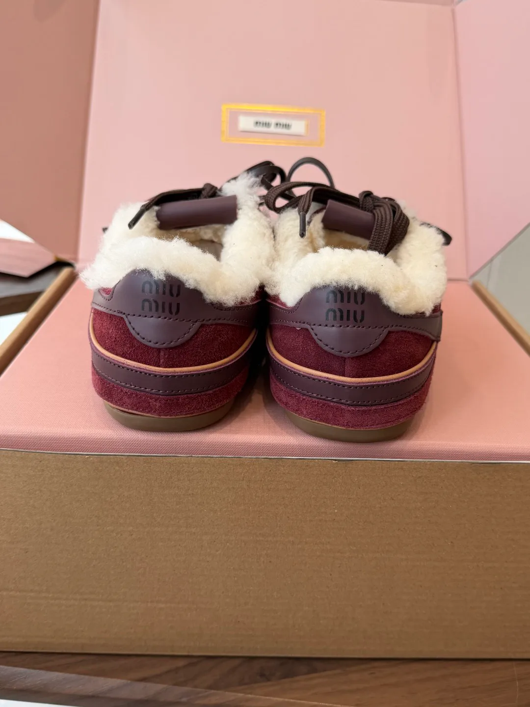 Кроссовки Женские Miu Miu 18687349