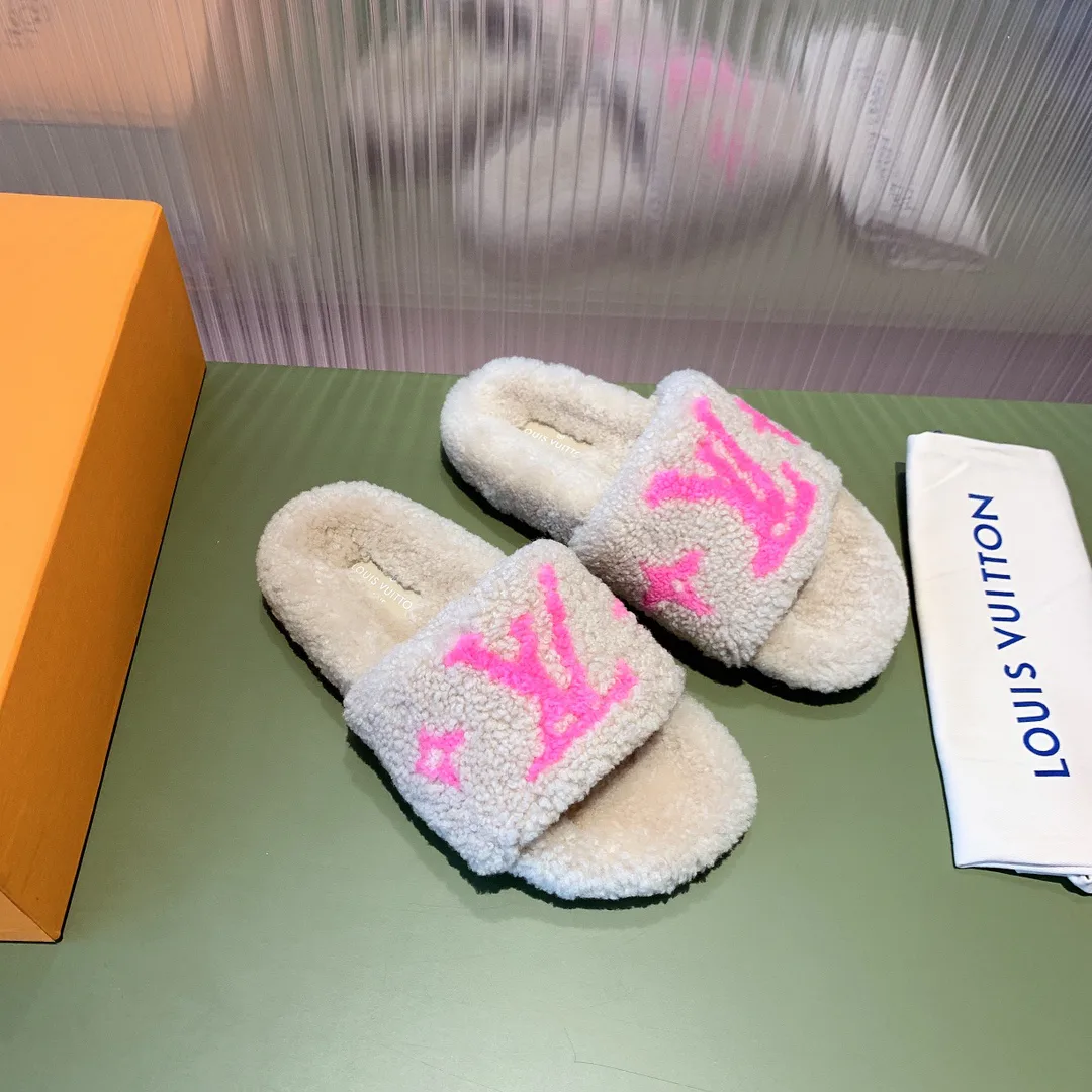Тапочки Женские Louis Vuitton 224730