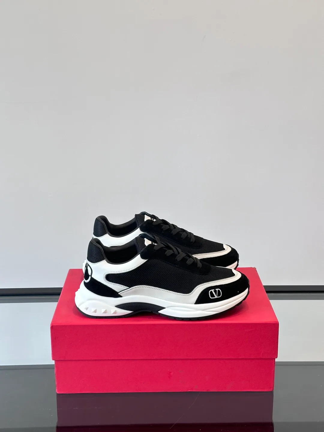 Кроссовки Мужские Valentino 25438