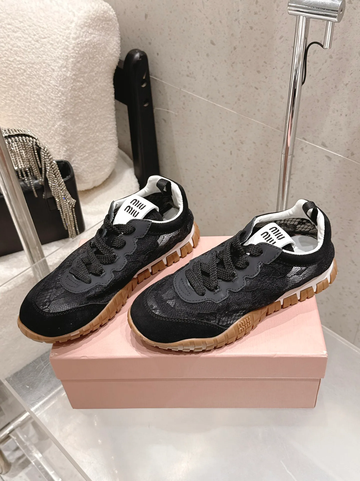 Кроссовки Женские Miu Miu 12959947