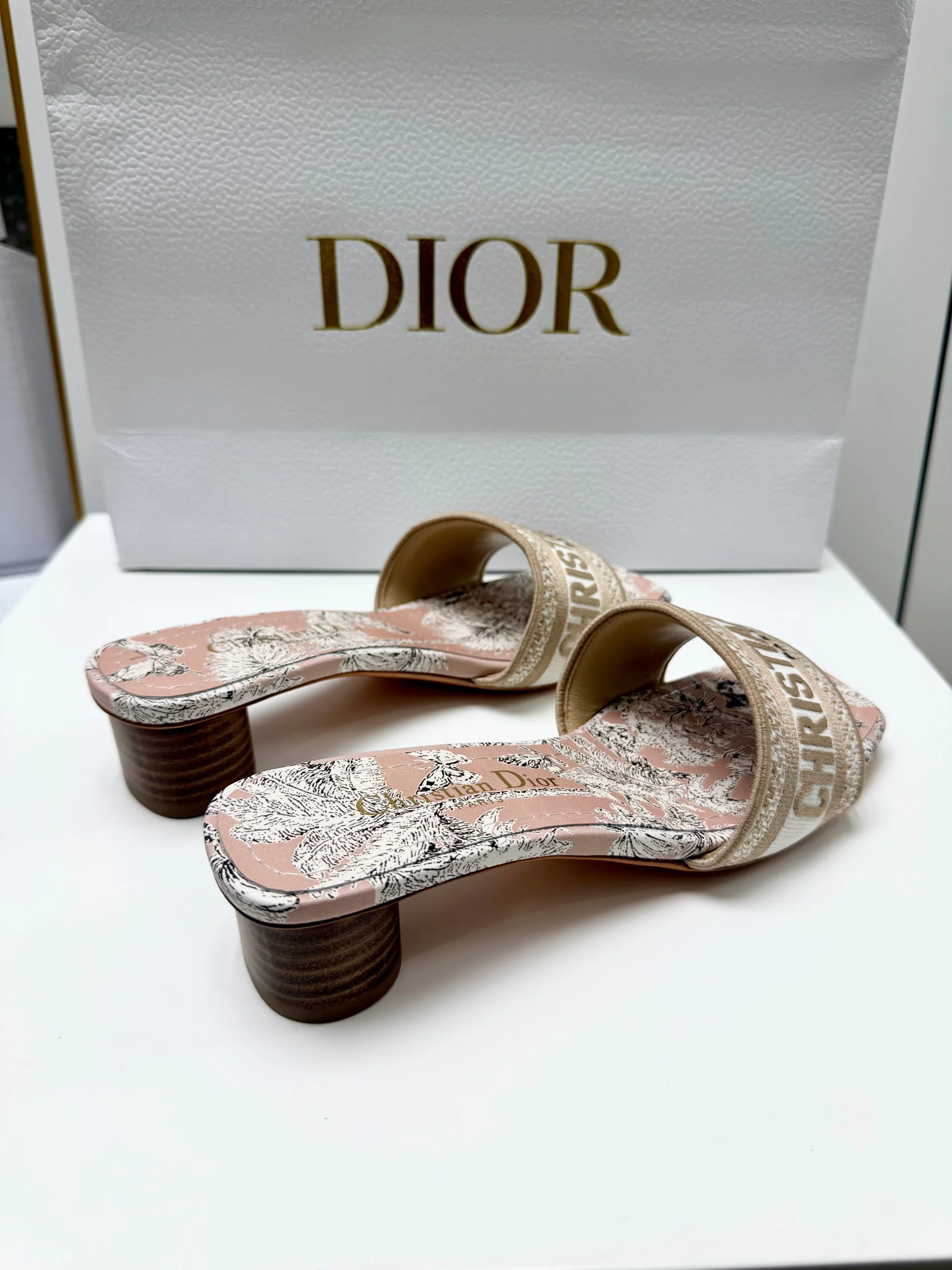 Туфли Женские Christian Dior 12877233