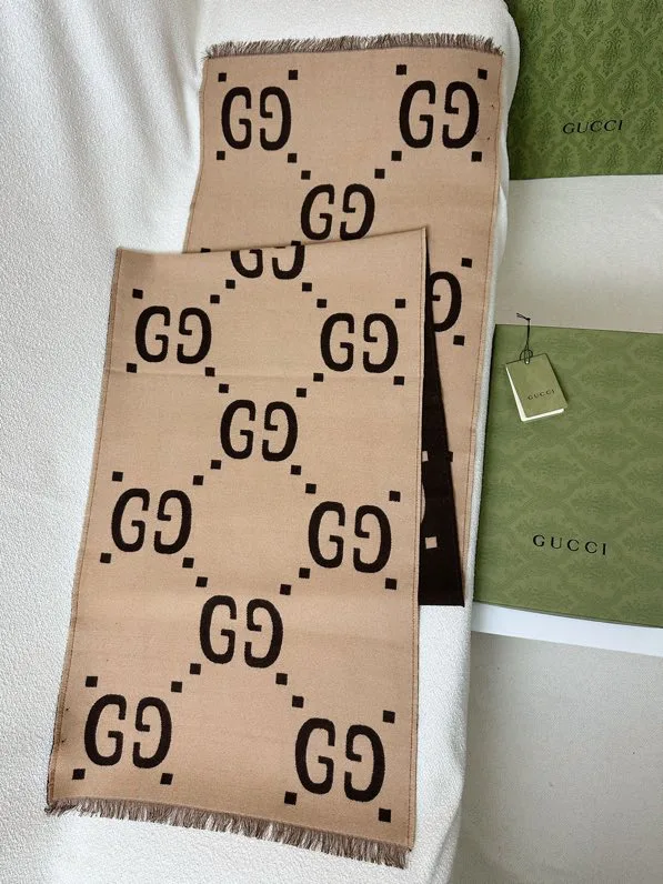 Шарфы Gucci 11268978
