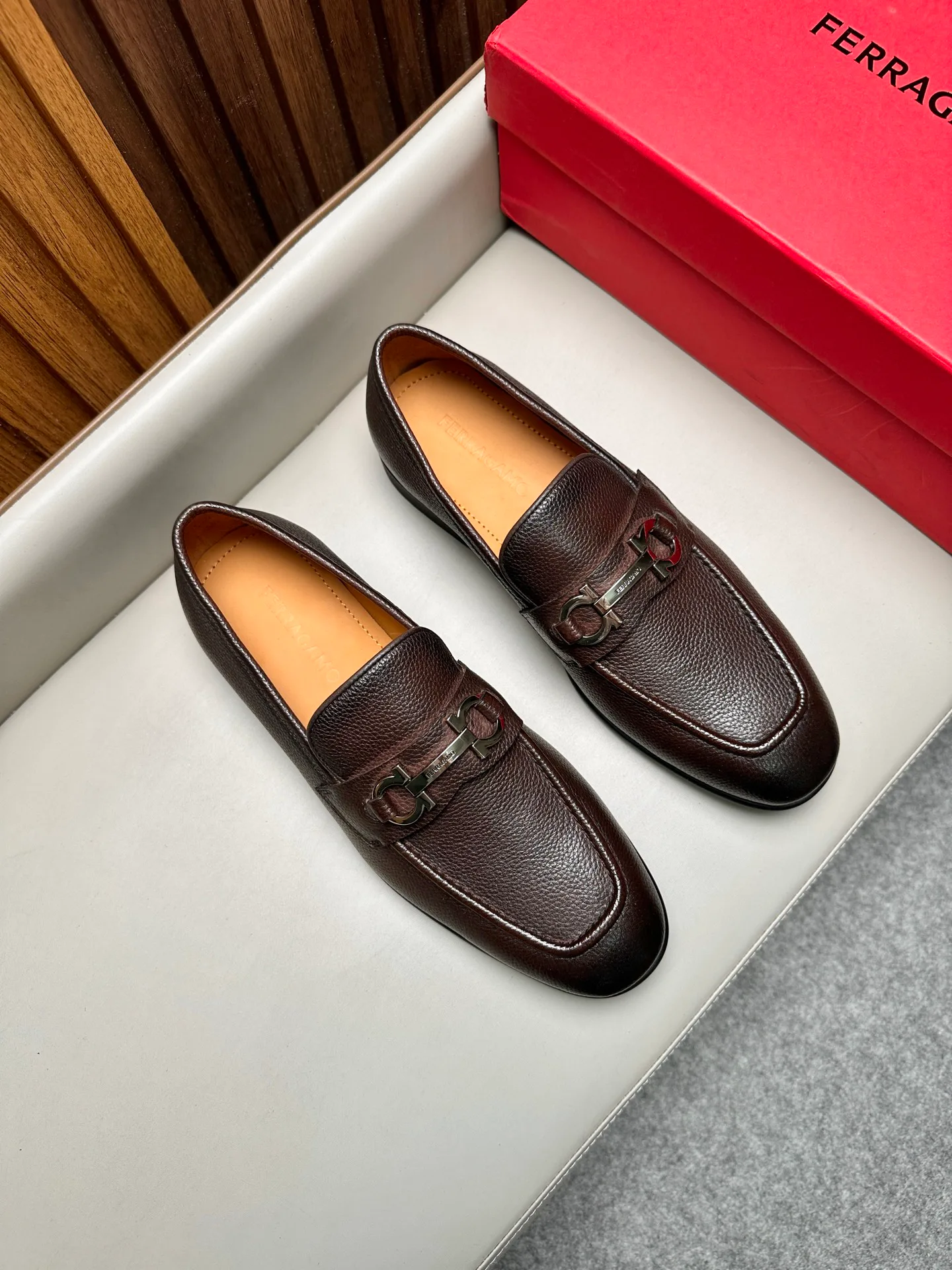 Лоферы И Туфли Мужские Salvatore Ferragamo 17470844