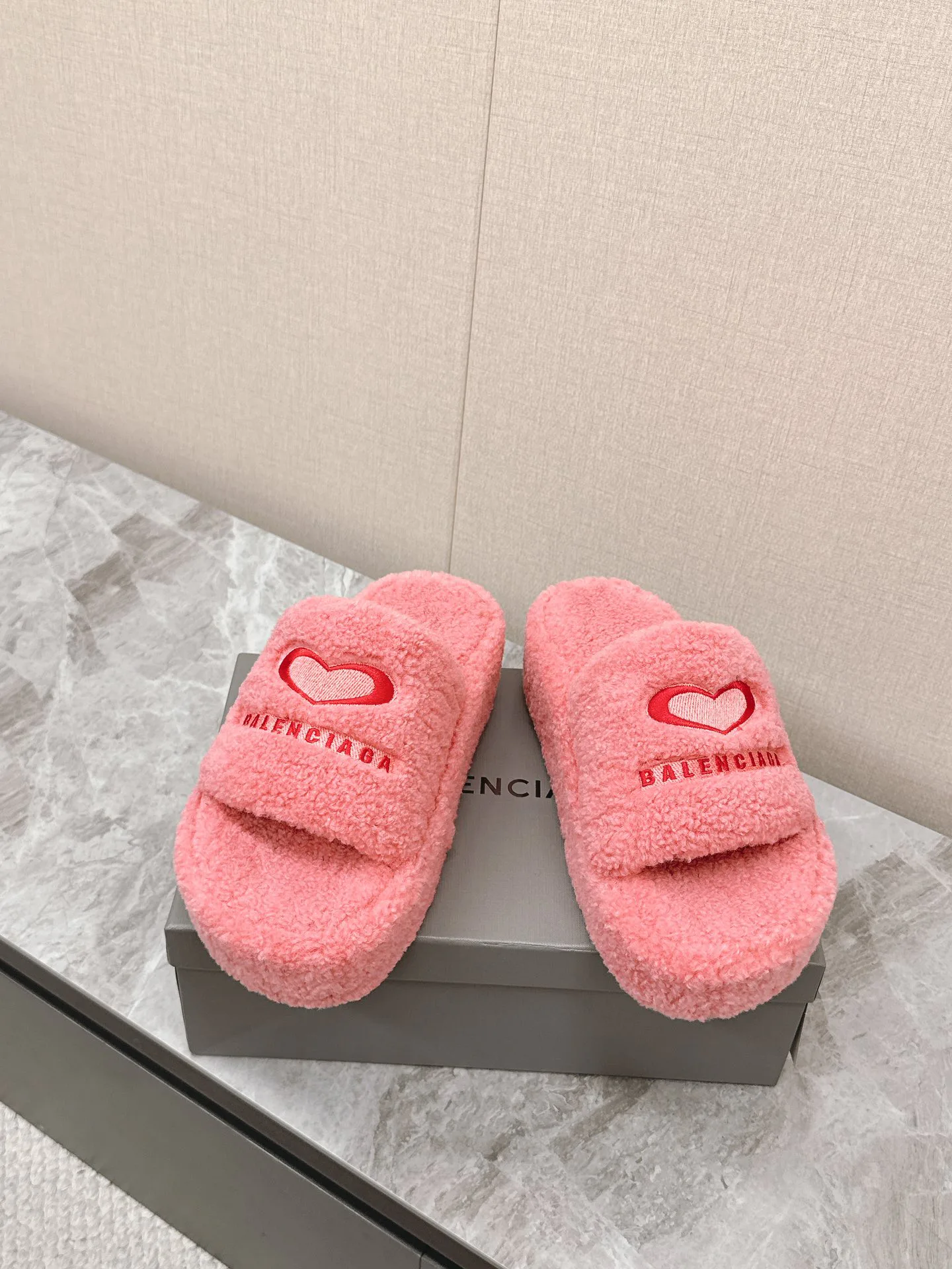 Тапочки Женские Balenciaga 18011865