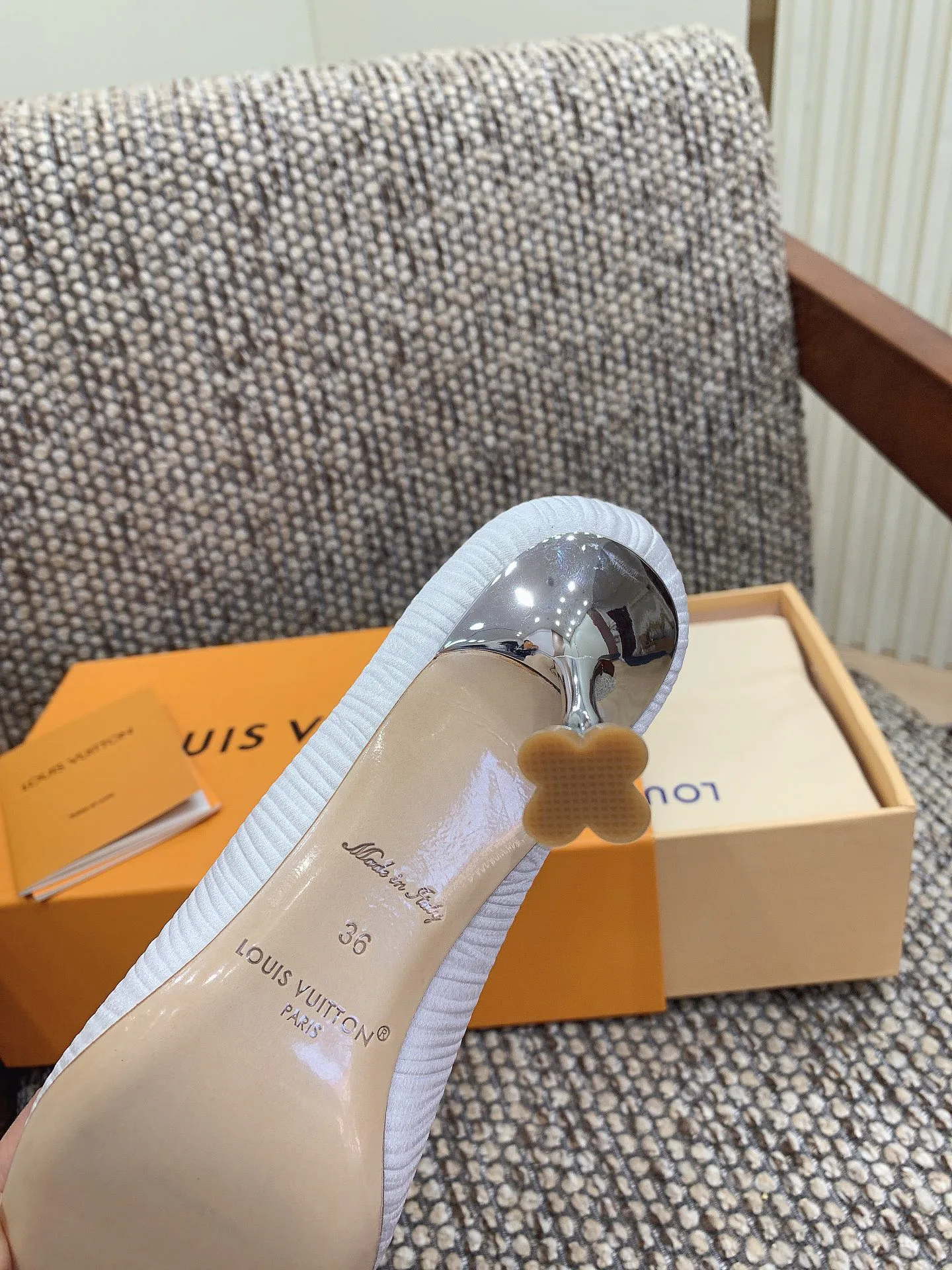 Туфли Женские Louis Vuitton 1834486