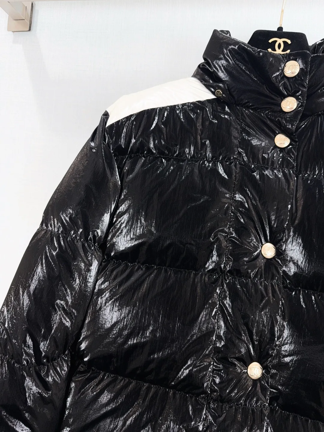 Куртки И Пуховики Женские Chanel 434342