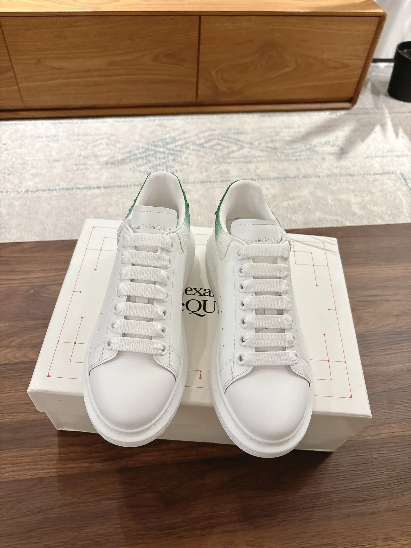 Кроссовки Женские Alexander Mcqueen 3446220