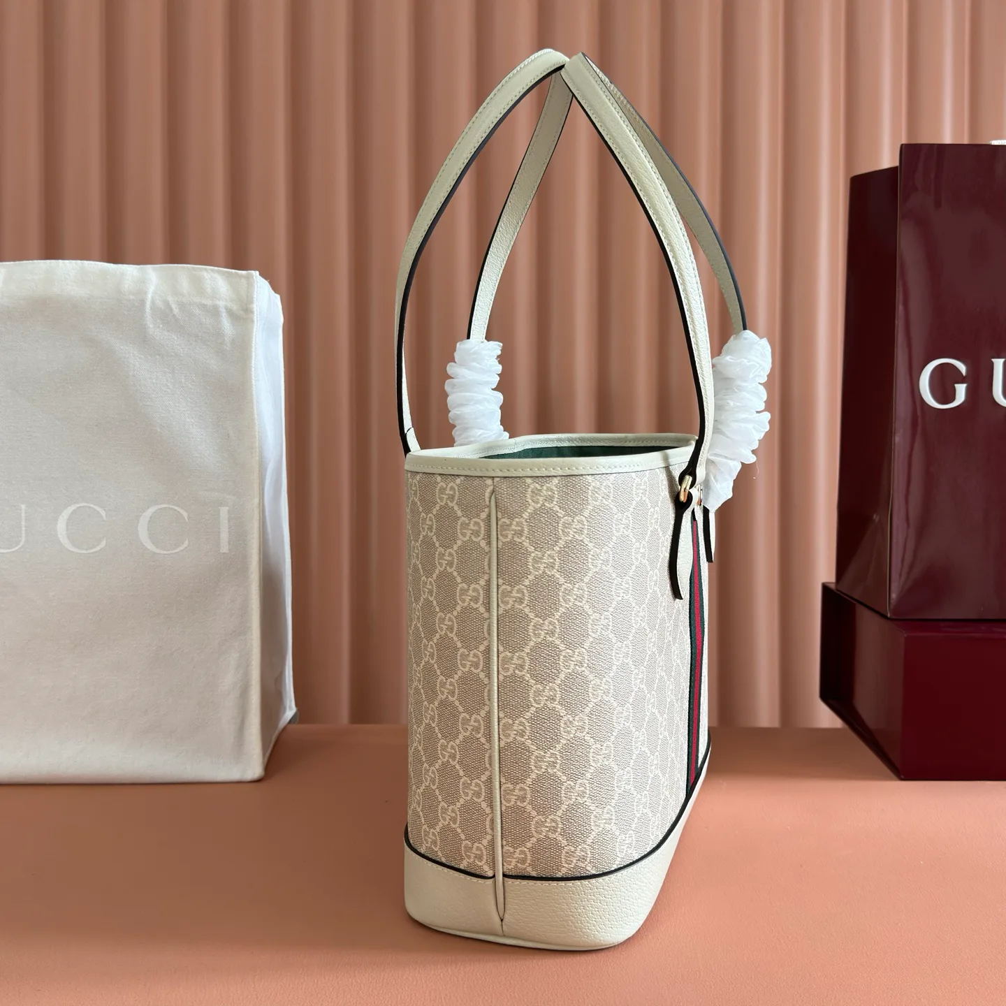 Классические Сумки Женские Gucci 11601446