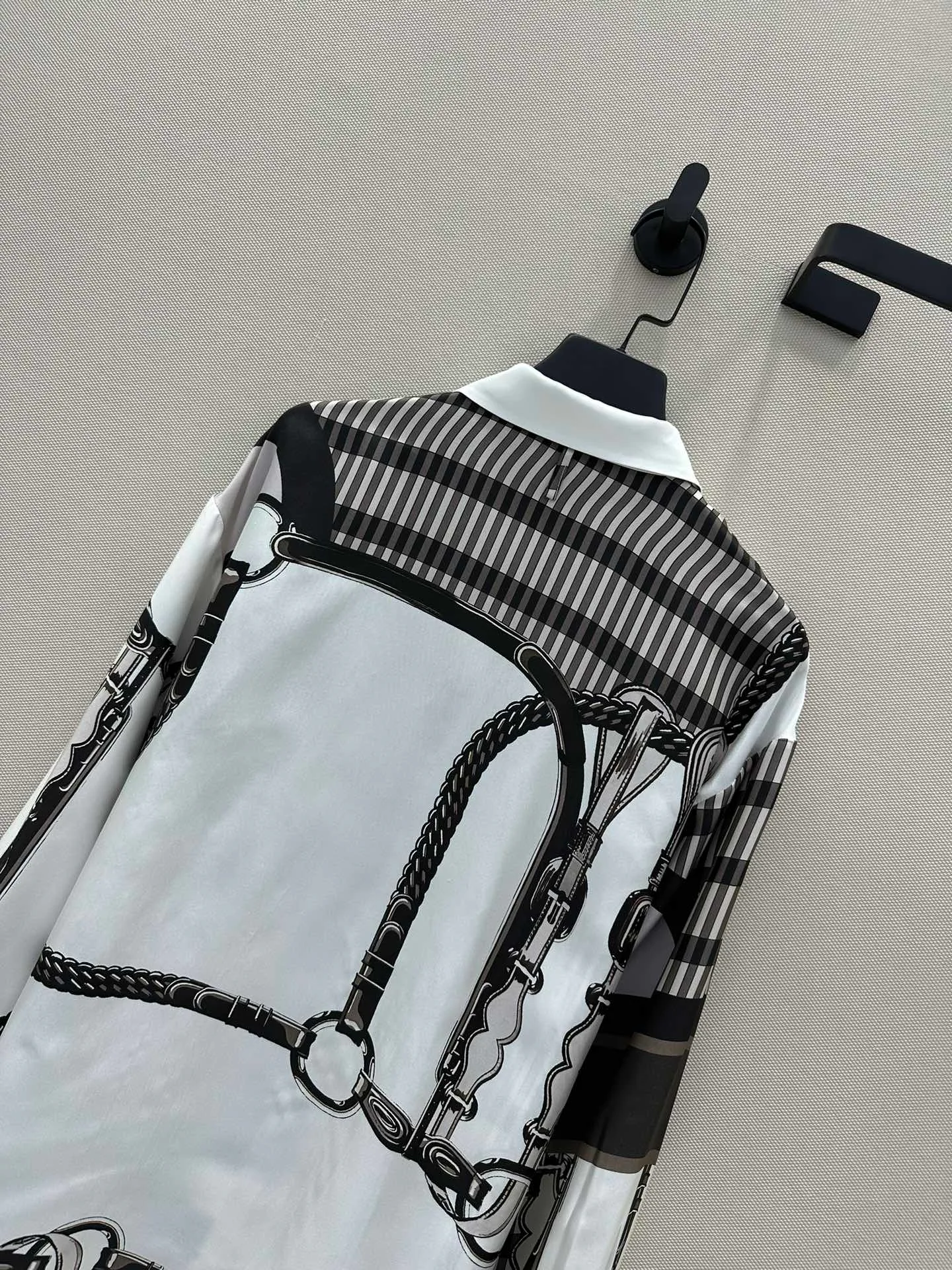 Рубашки Женские Hermes 8964