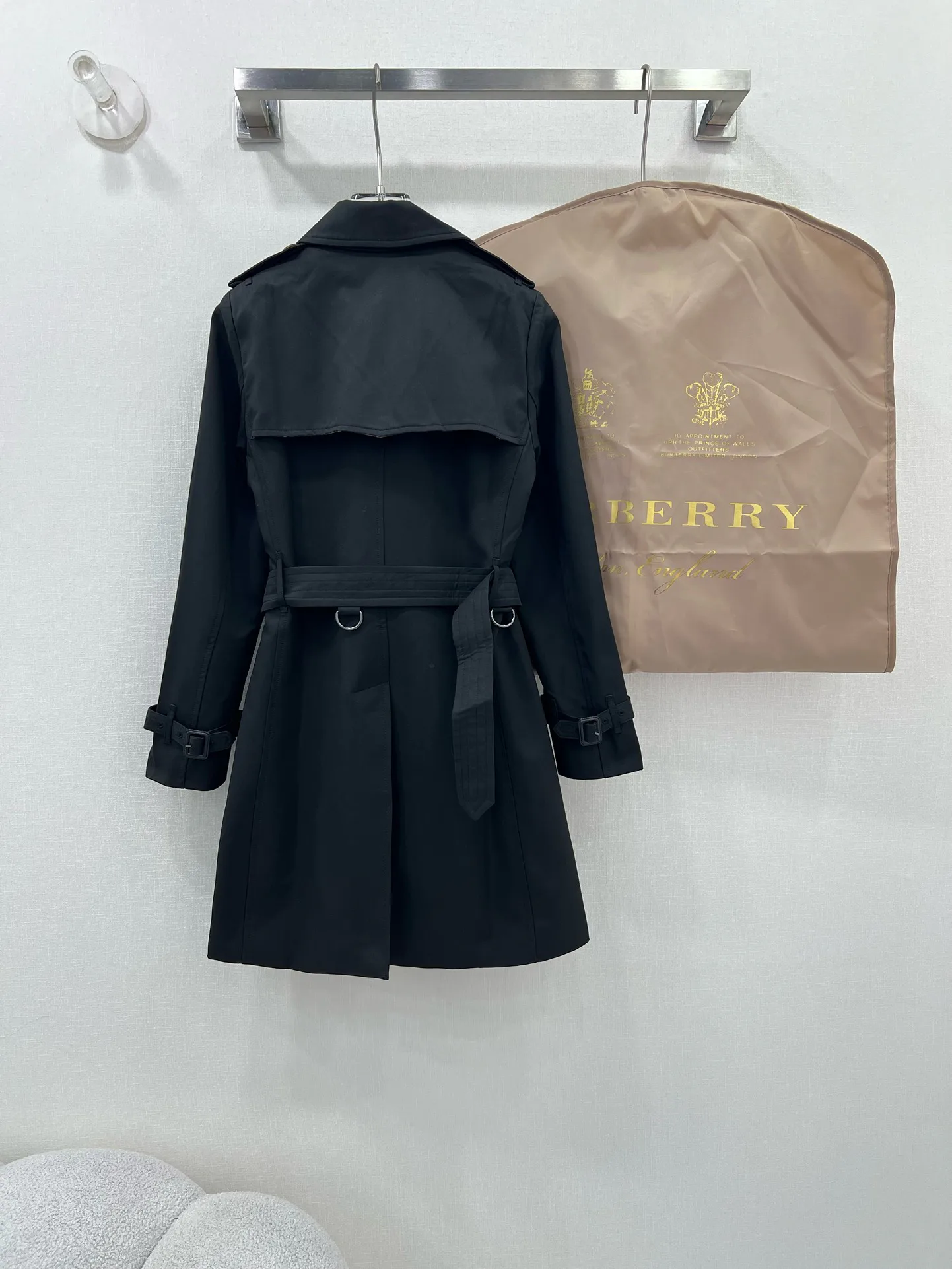 Тренчи Женские Burberry 19078434
