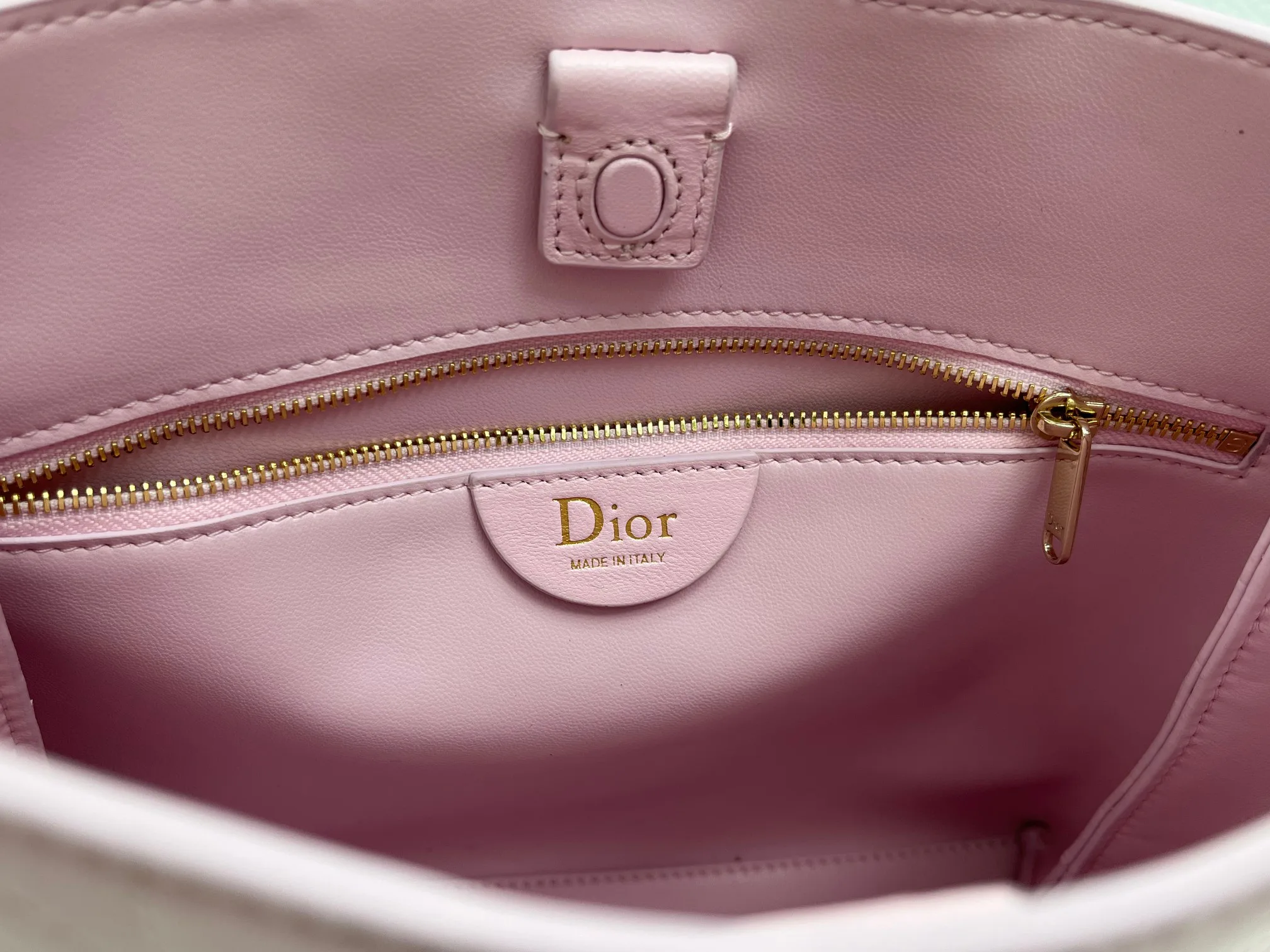 Классические Сумки Женские Christian Dior 13349537
